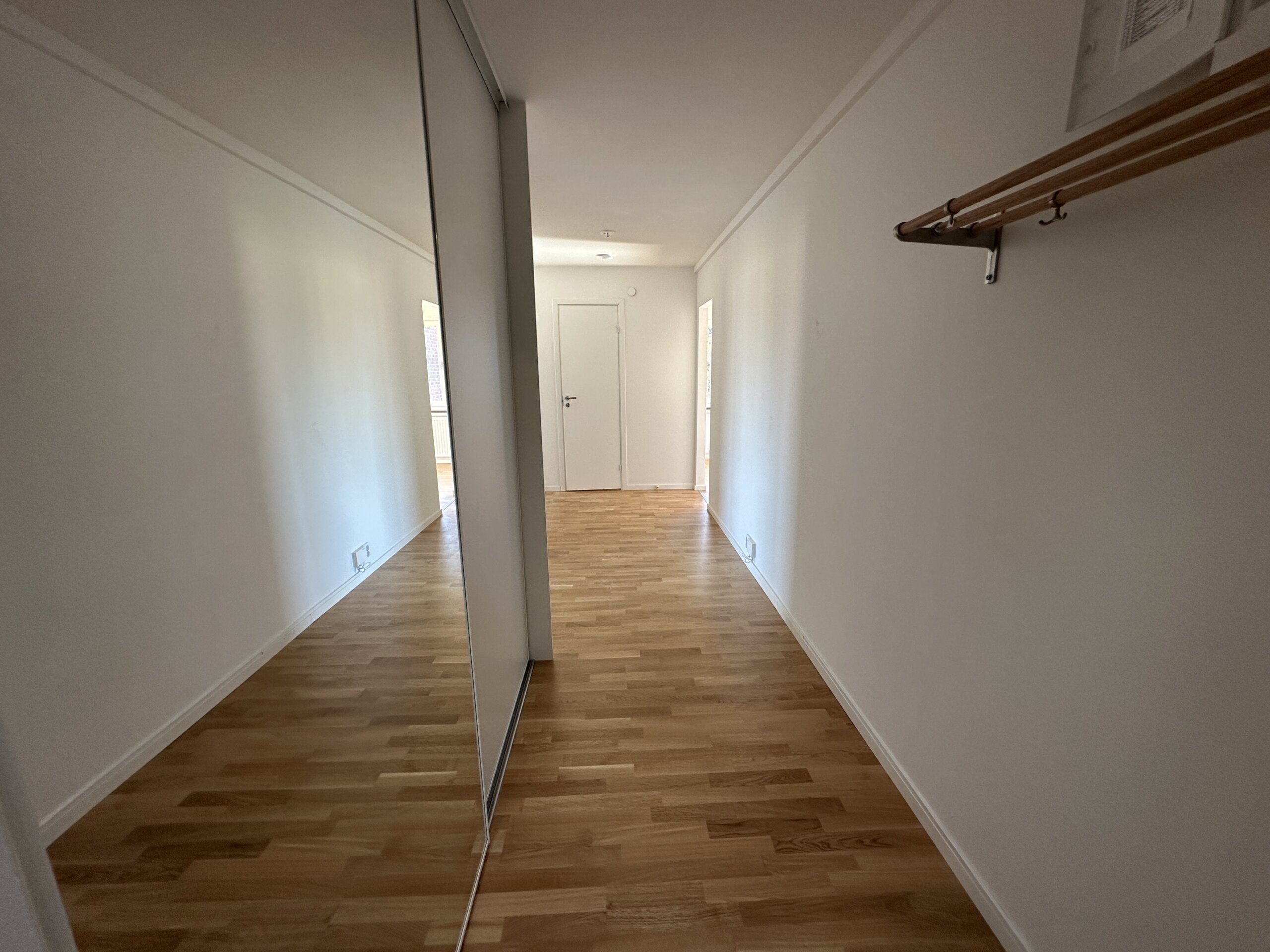 20251002_100104200_iOS