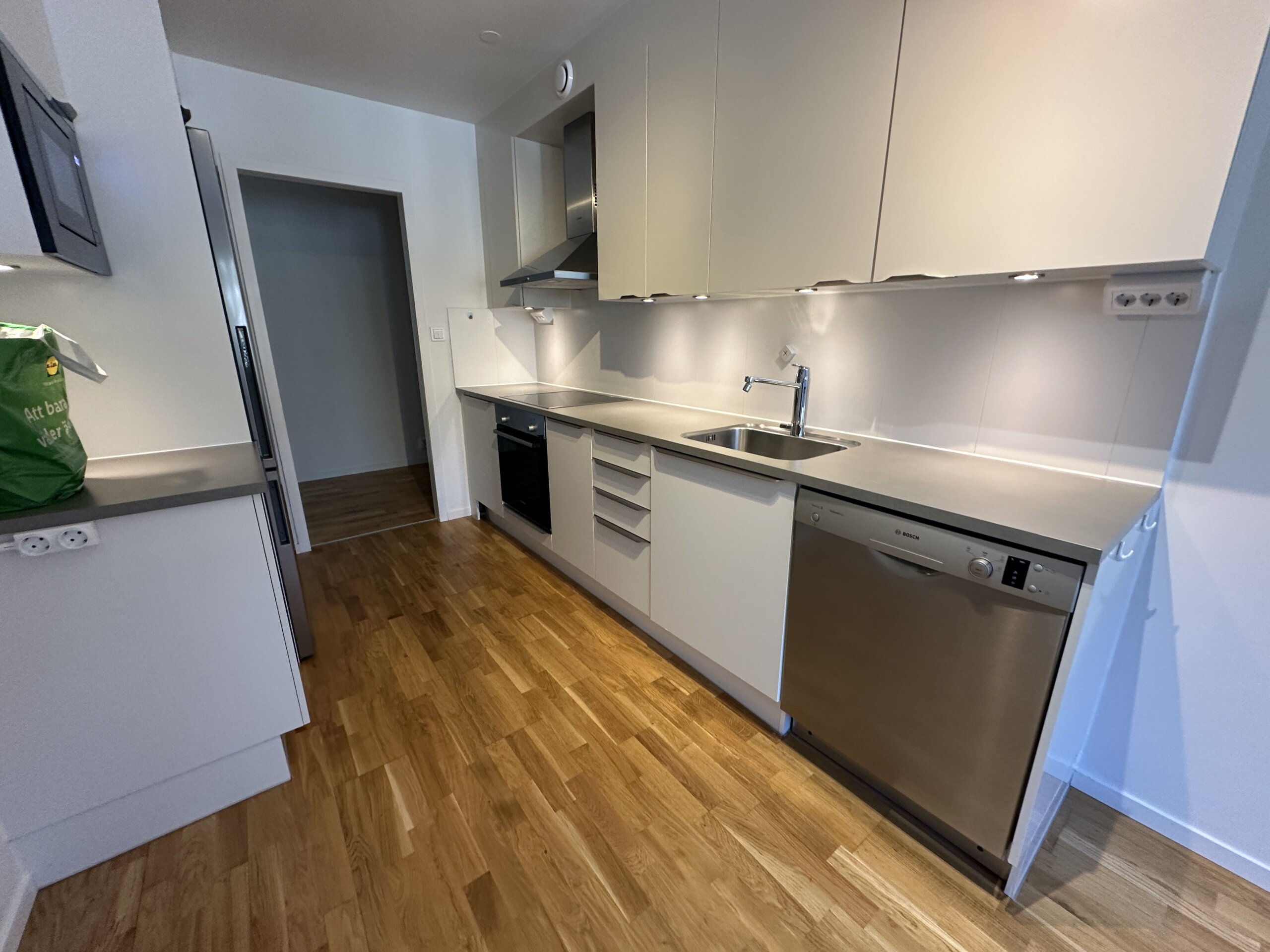 20251002_094642317_iOS