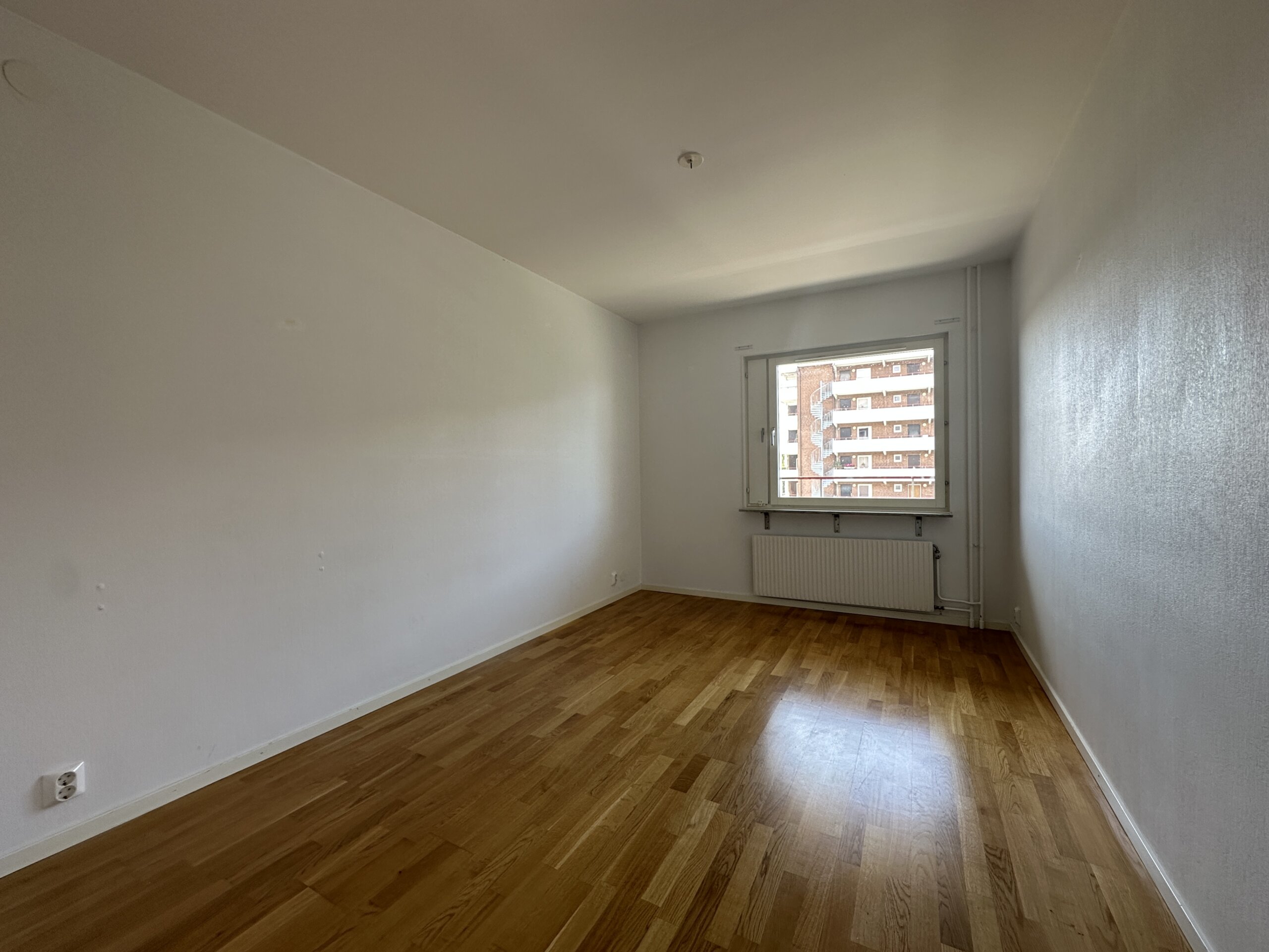 20250709_124310115_iOS