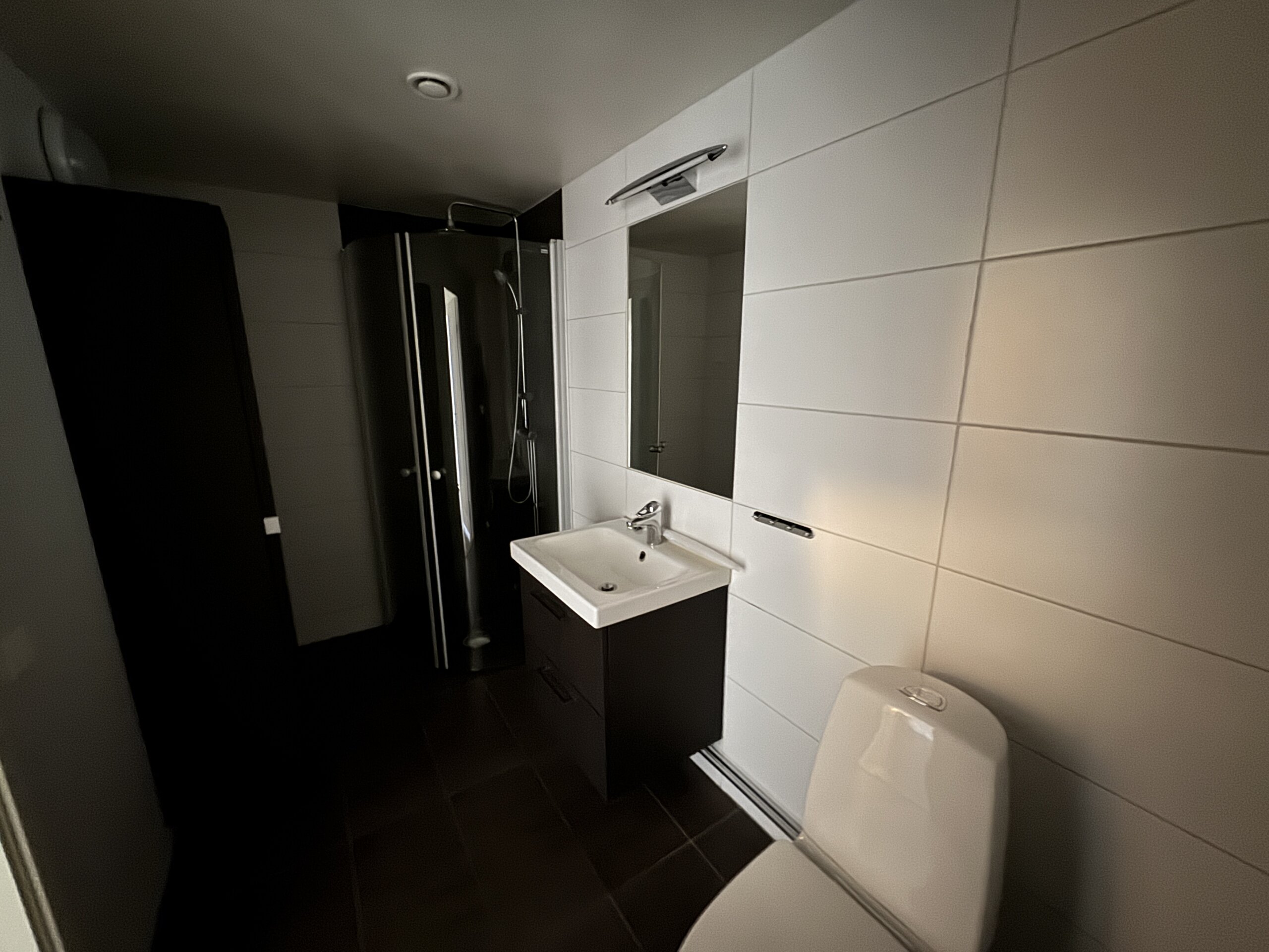 20250918_120515888_iOS