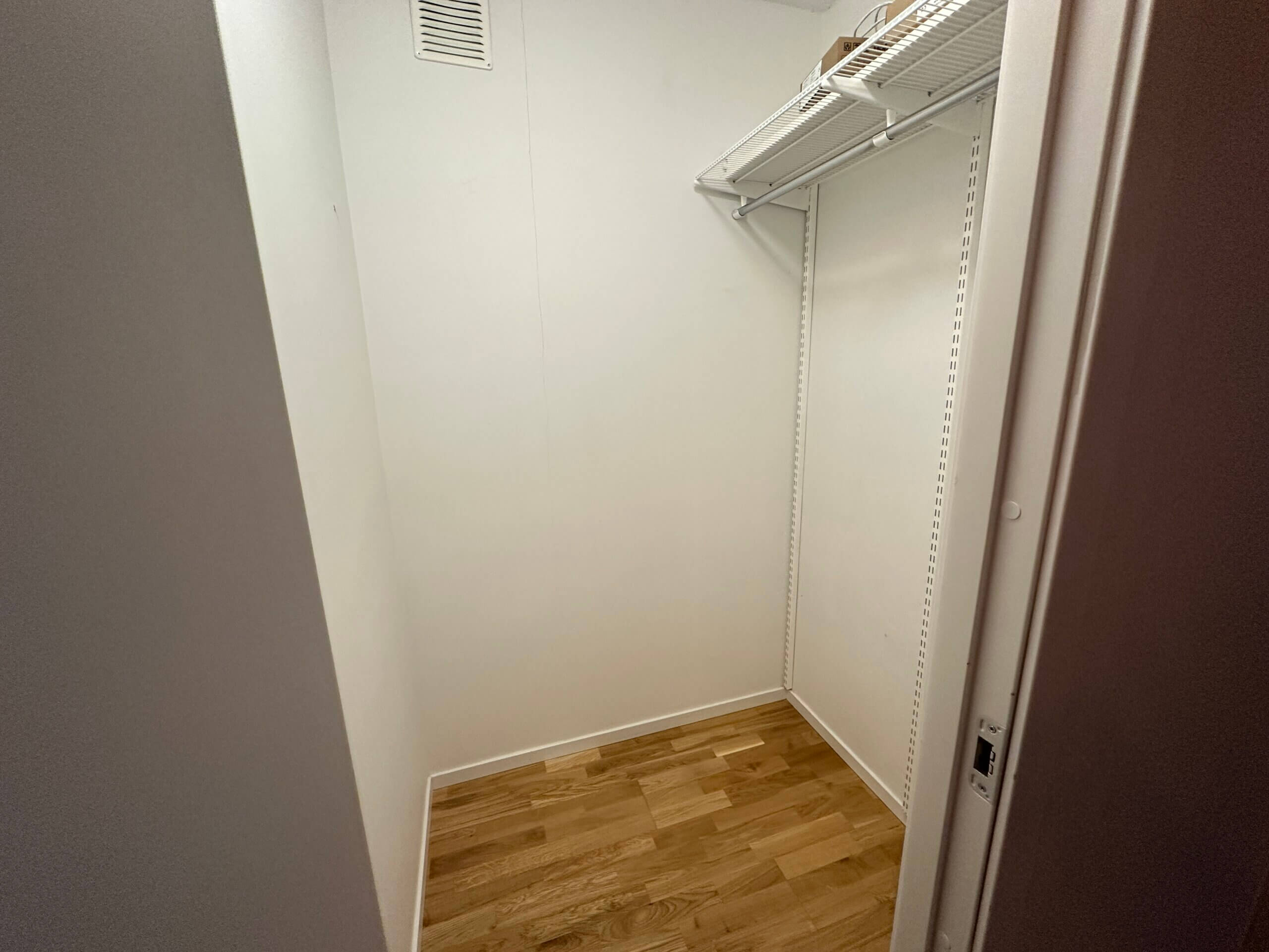 20251203_083824092_iOS