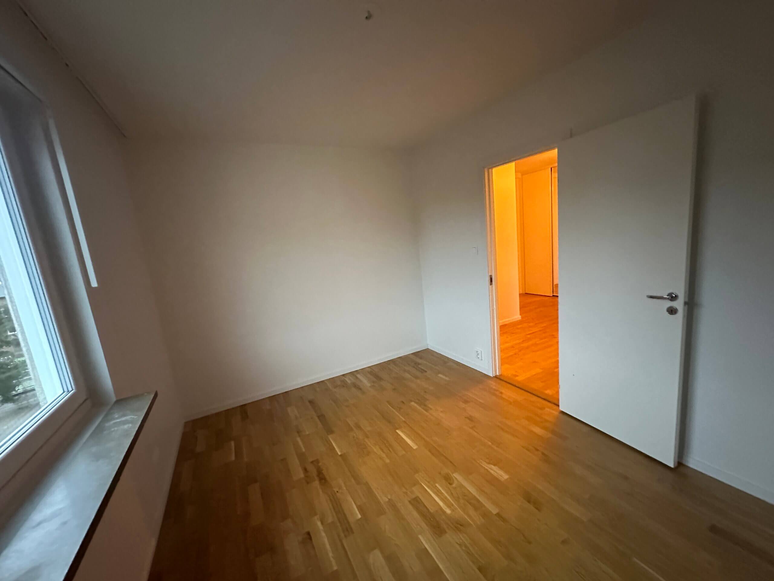 20251203_083837464_iOS