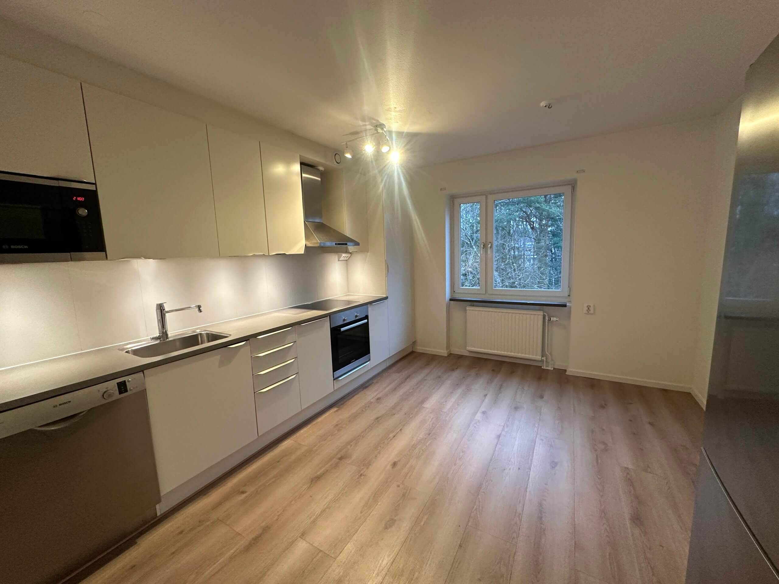 20251203_084546904_iOS