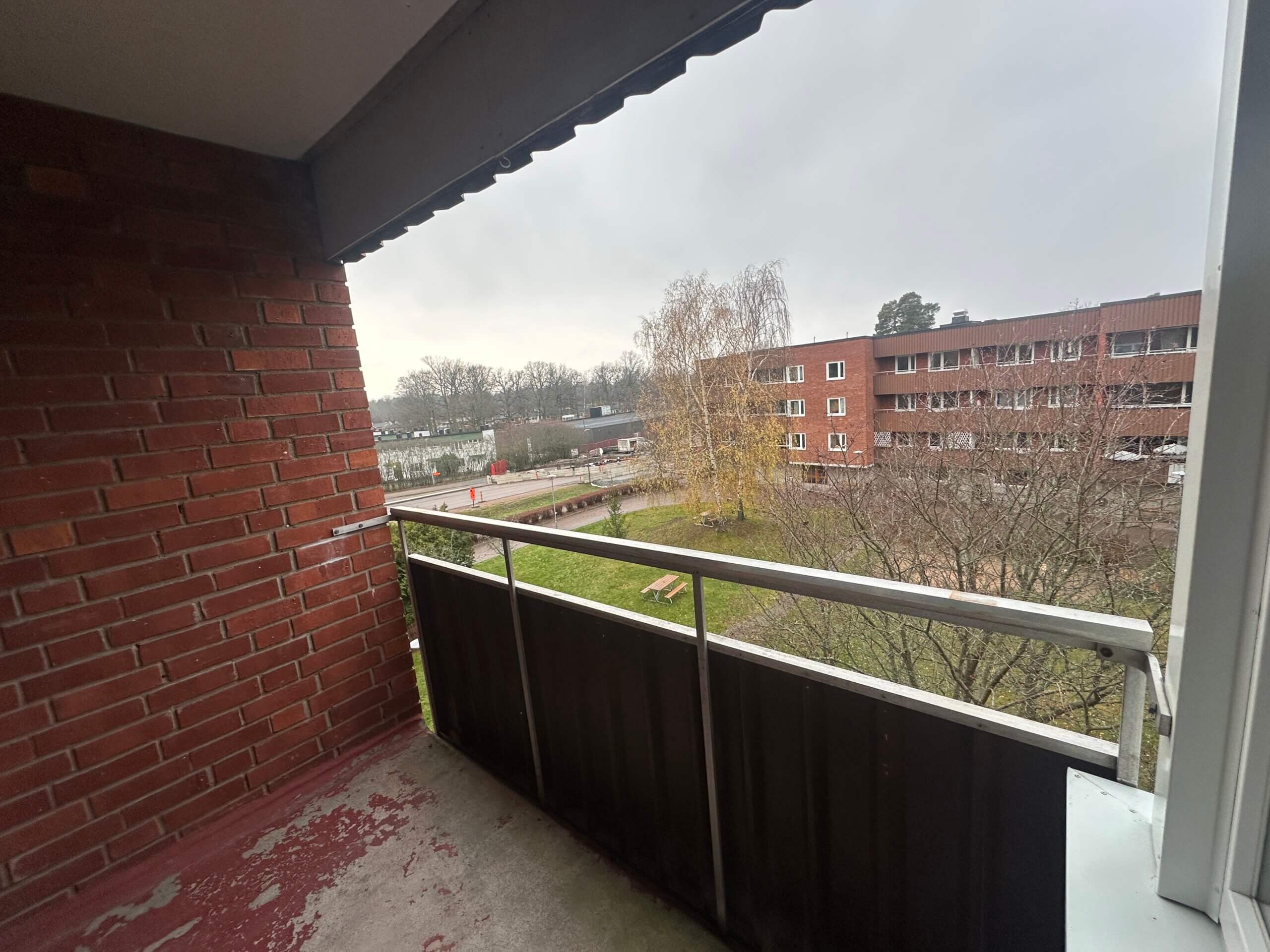 20251203_084641944_iOS