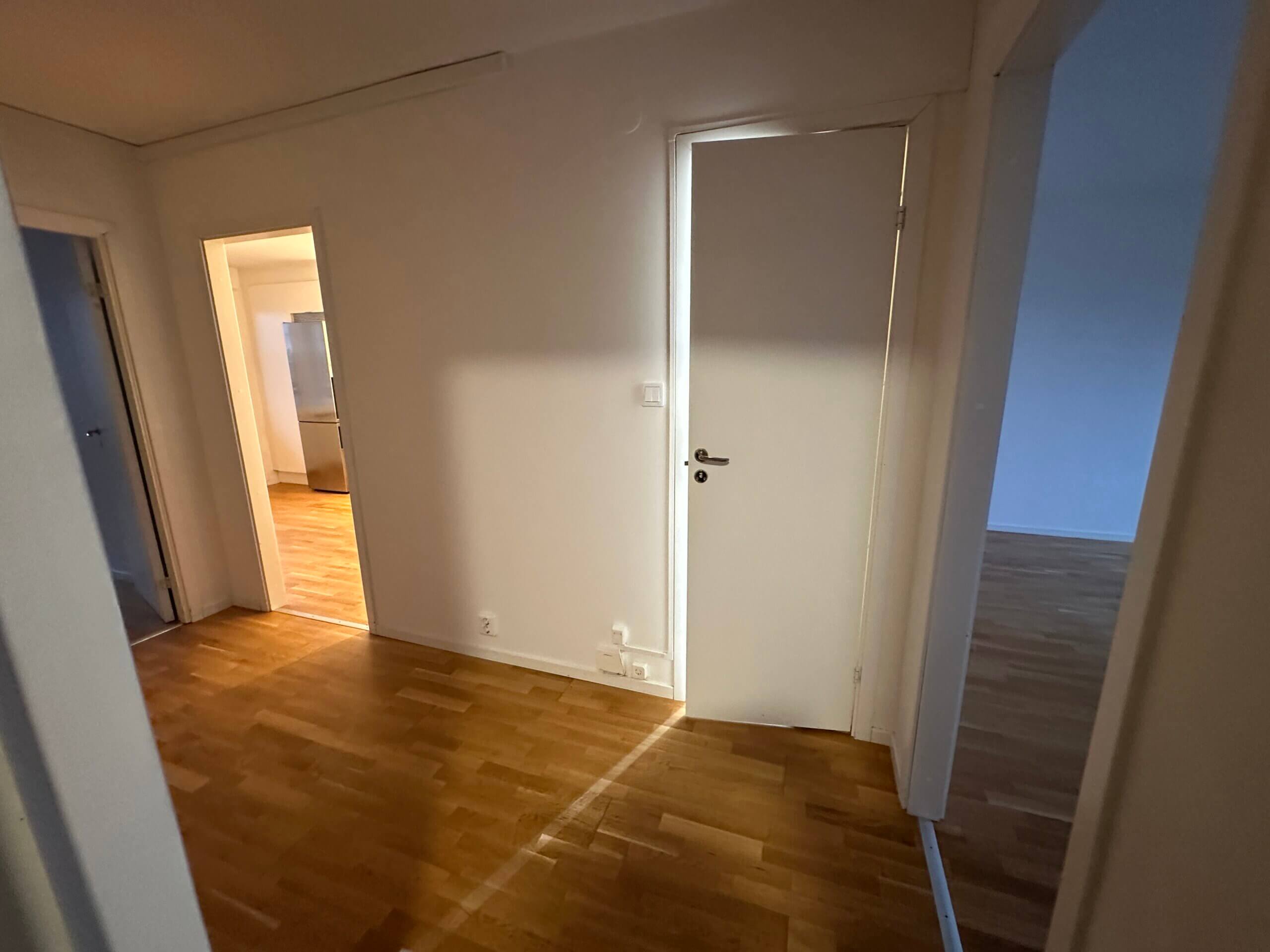 20251203_085235757_iOS