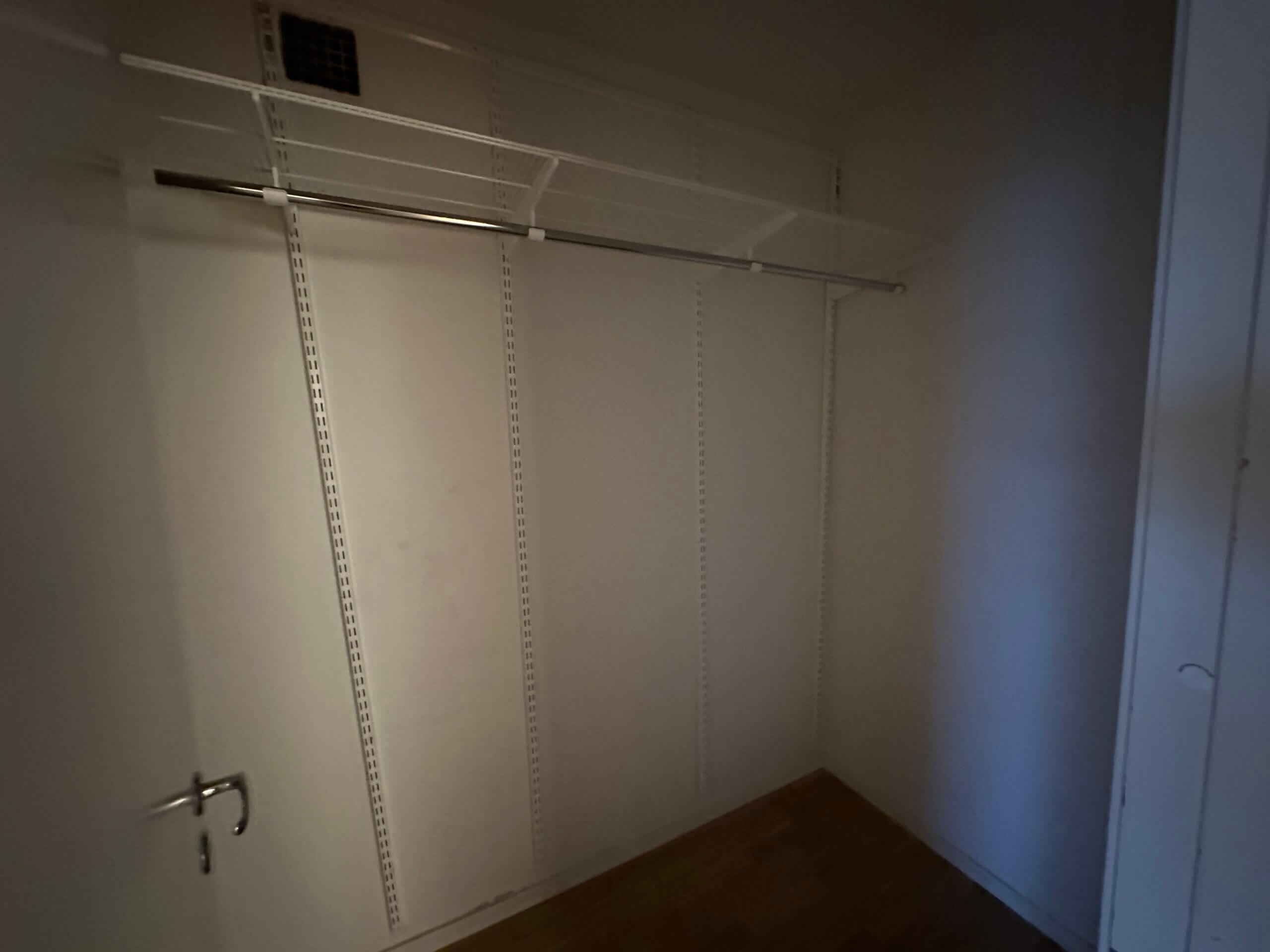 20251203_085255025_iOS