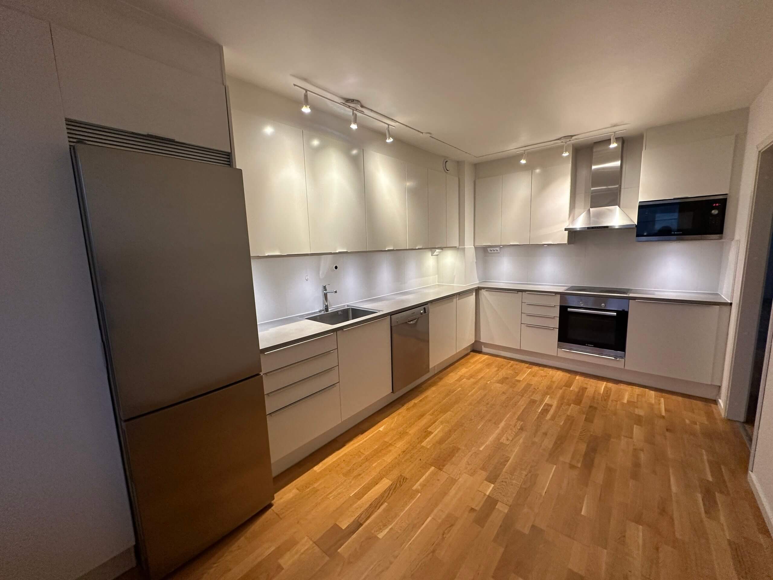 20251203_085318404_iOS