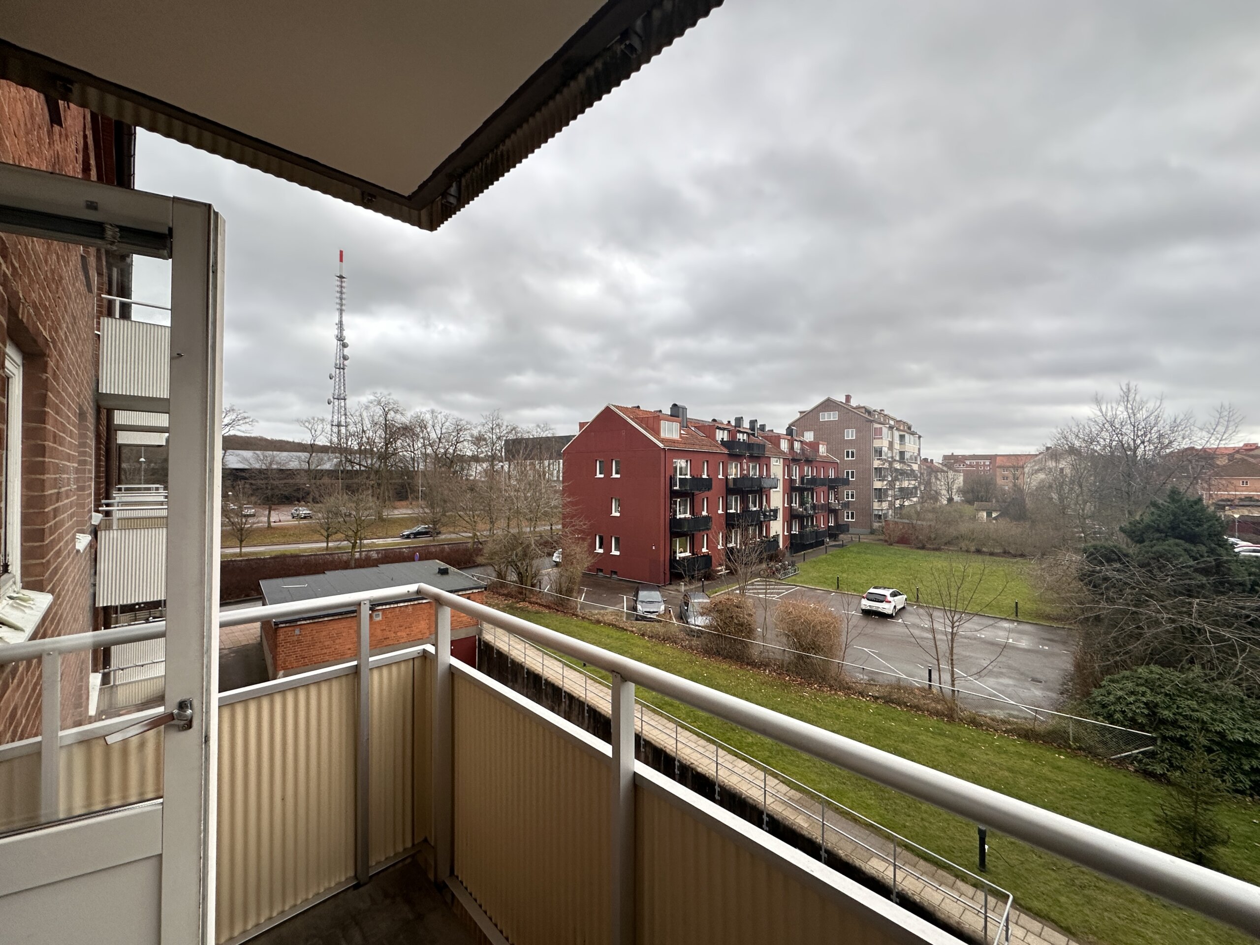 20251208_132210680_iOS