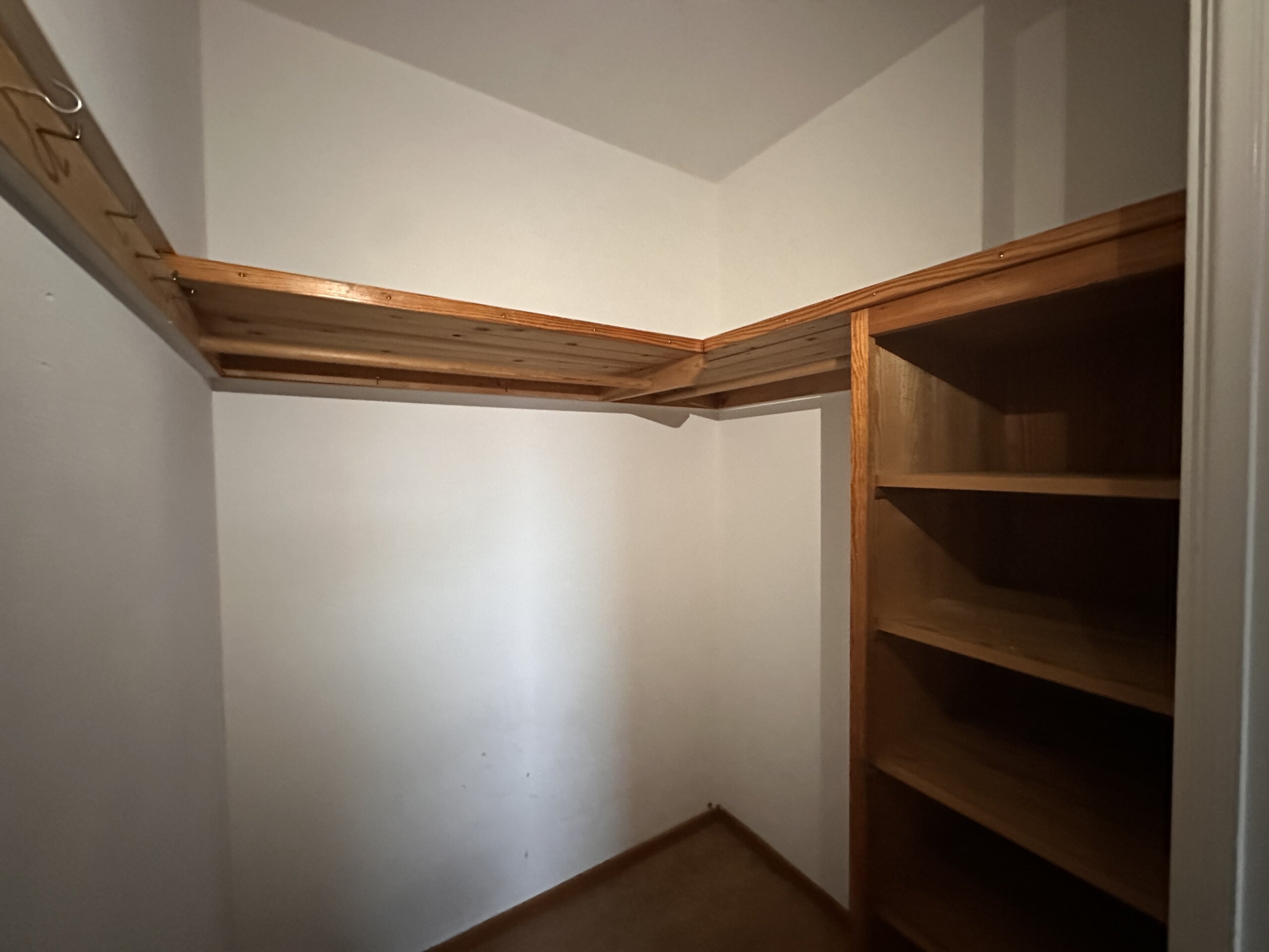 20251208_132350480_iOS