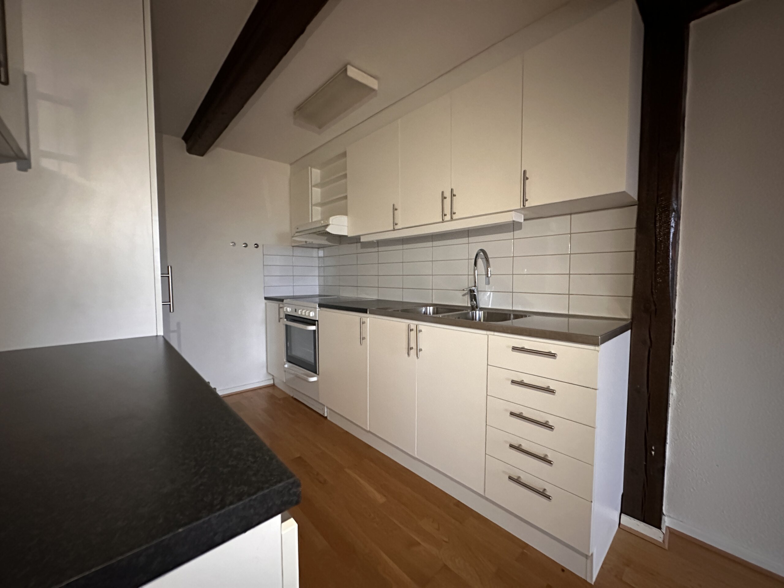 20251208_134223857_iOS