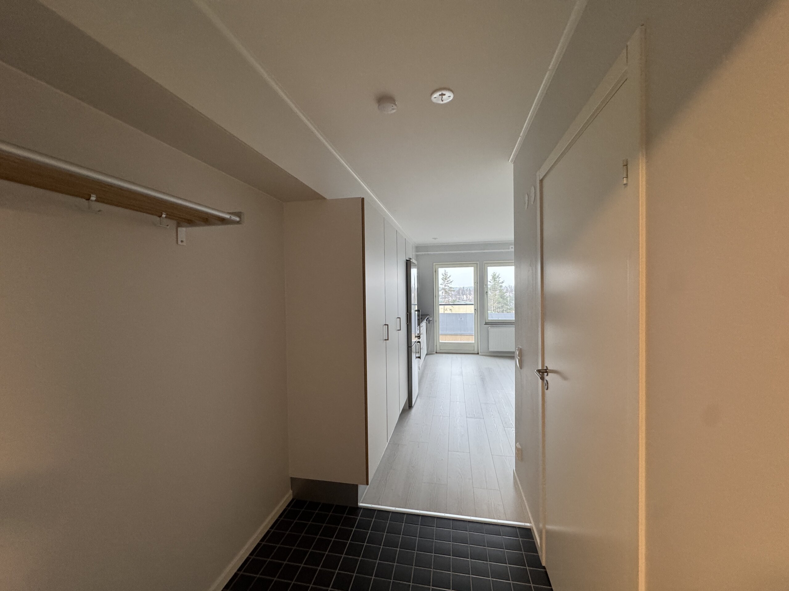 20251218_102603721_iOS