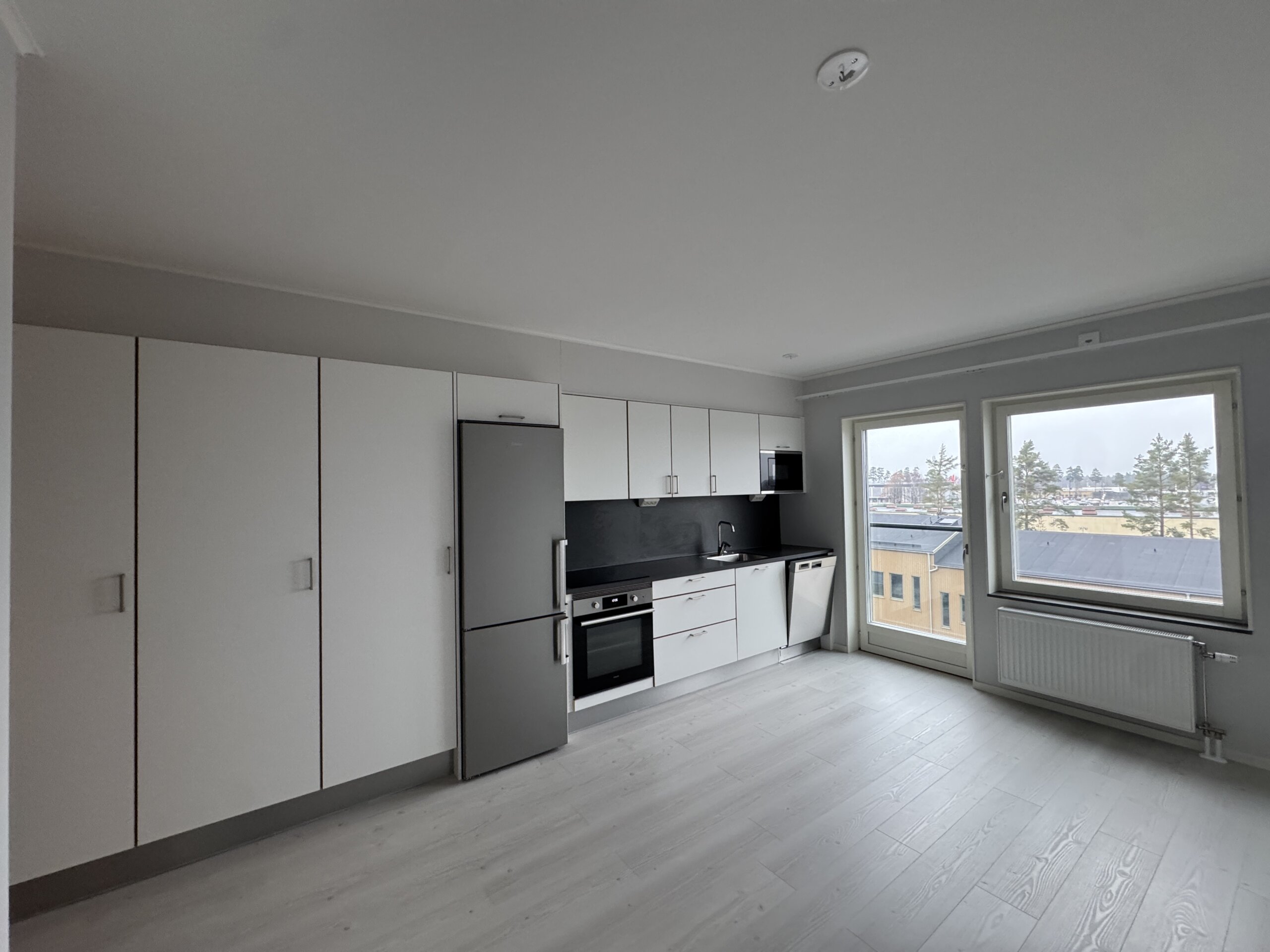 20251218_102639043_iOS