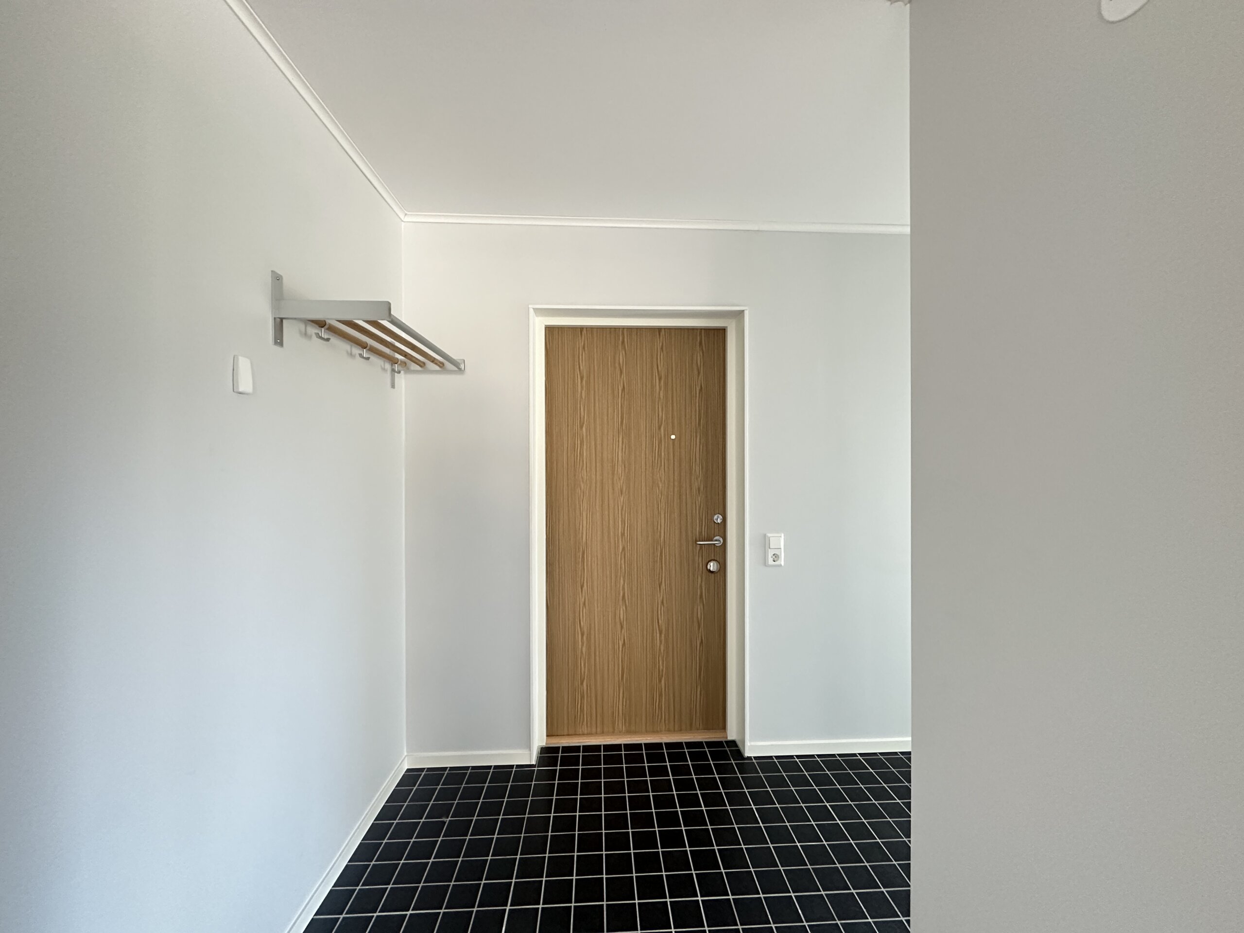 20260420_124455694_iOS