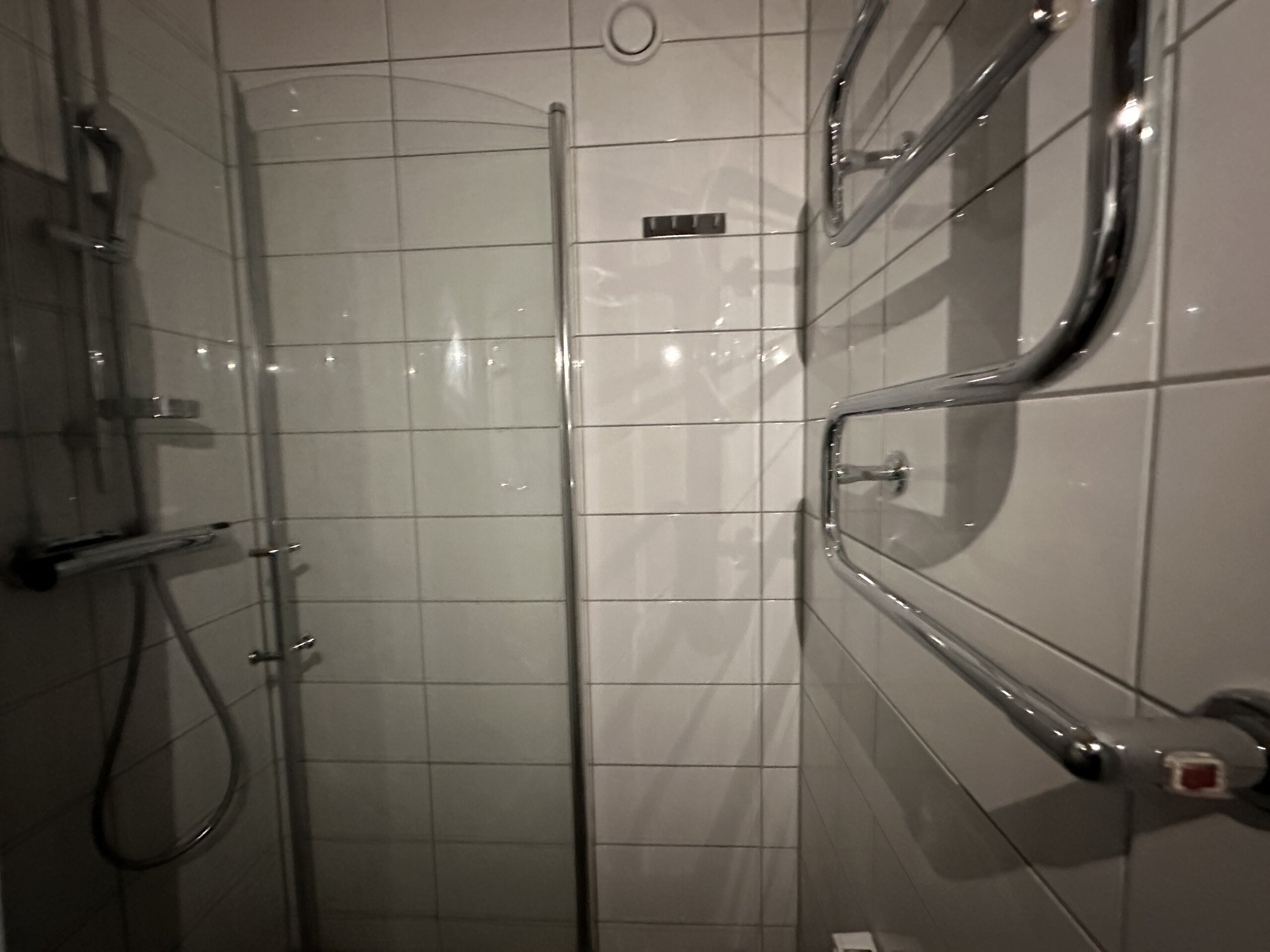 20260112_100836816_iOS