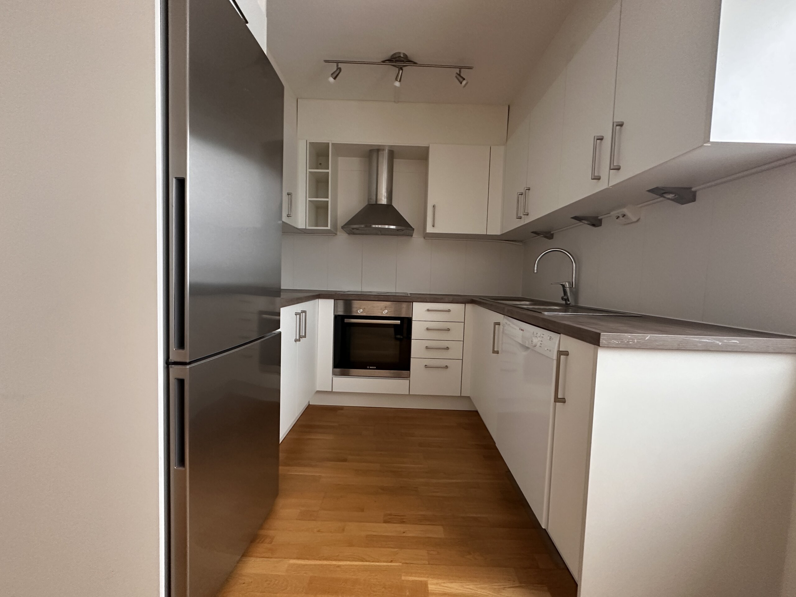 20260113_100759912_iOS