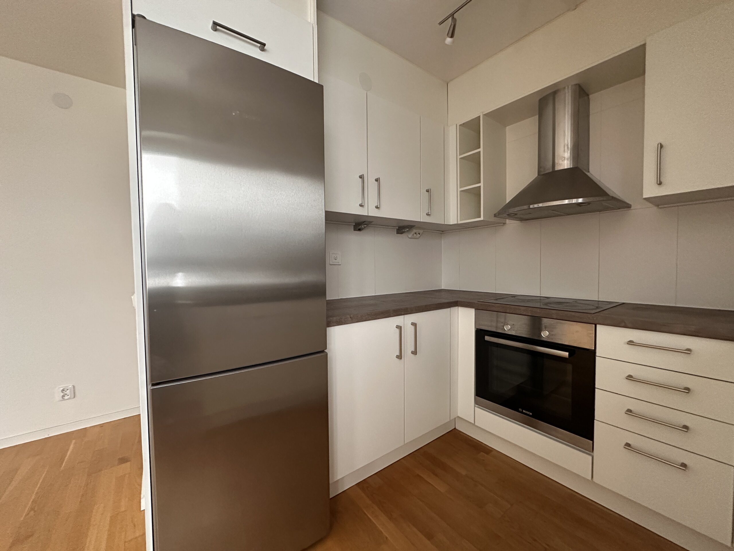 20260113_100804794_iOS