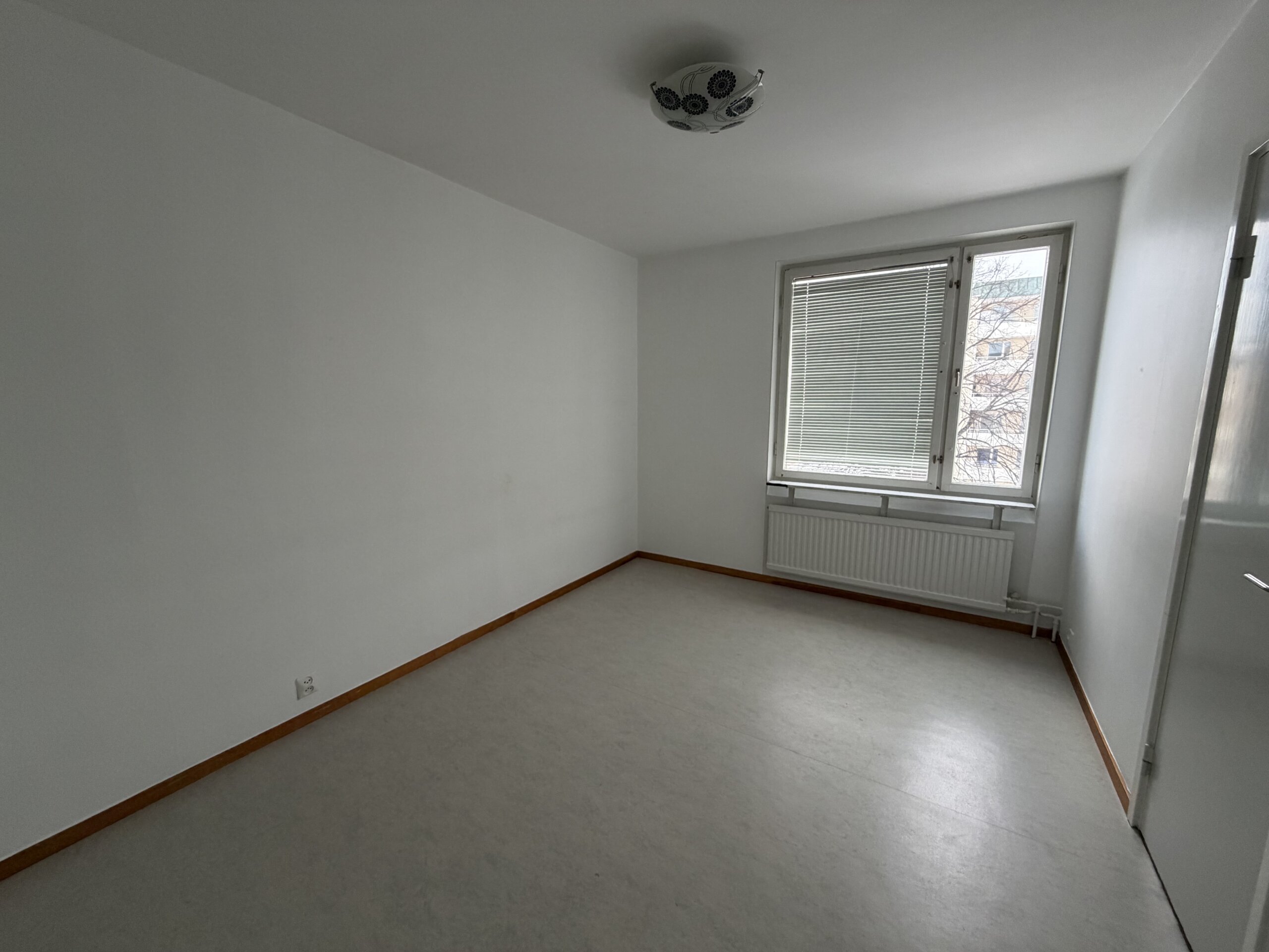 20260128_122527486_iOS