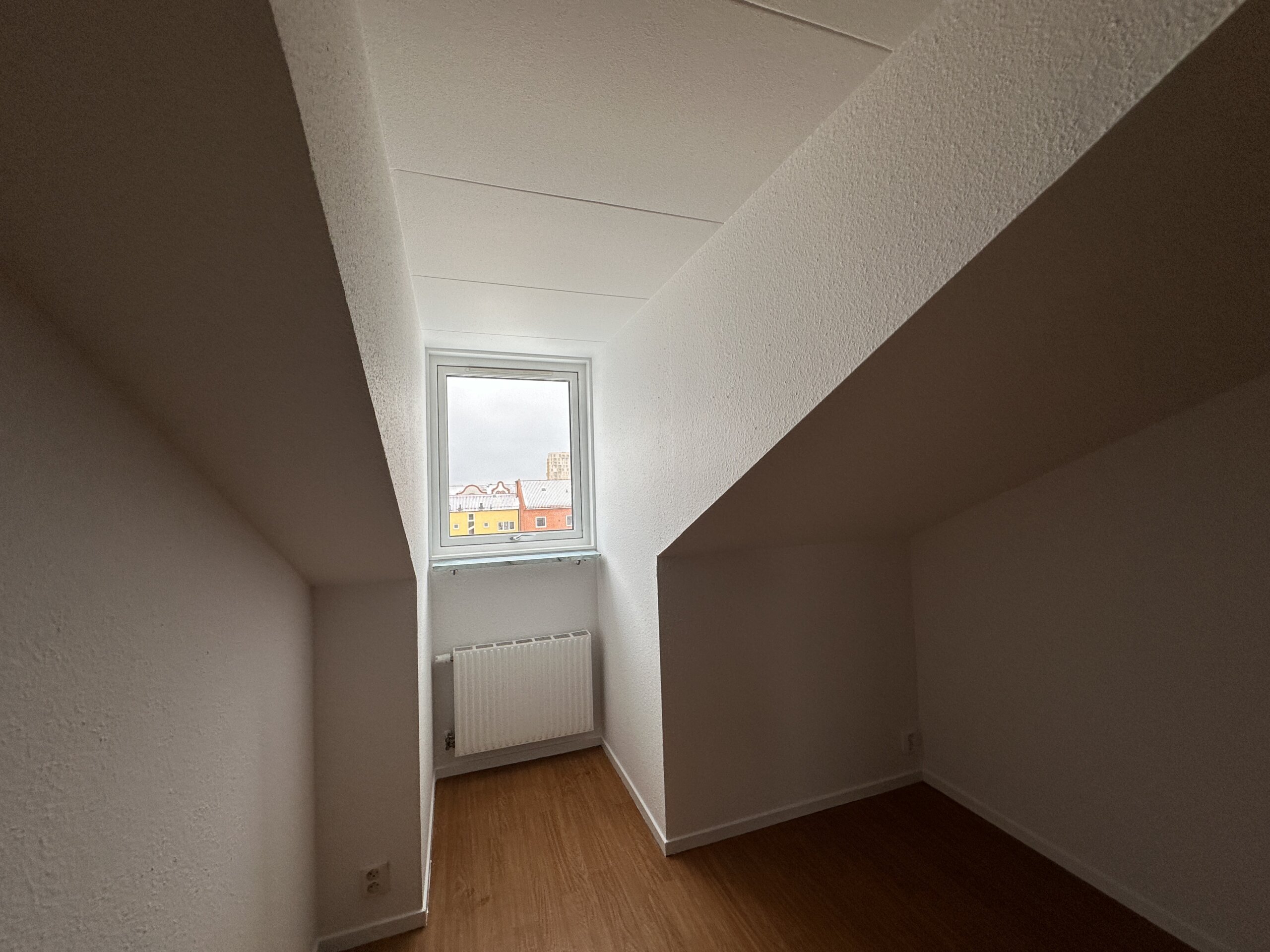 20260209_115754346_iOS