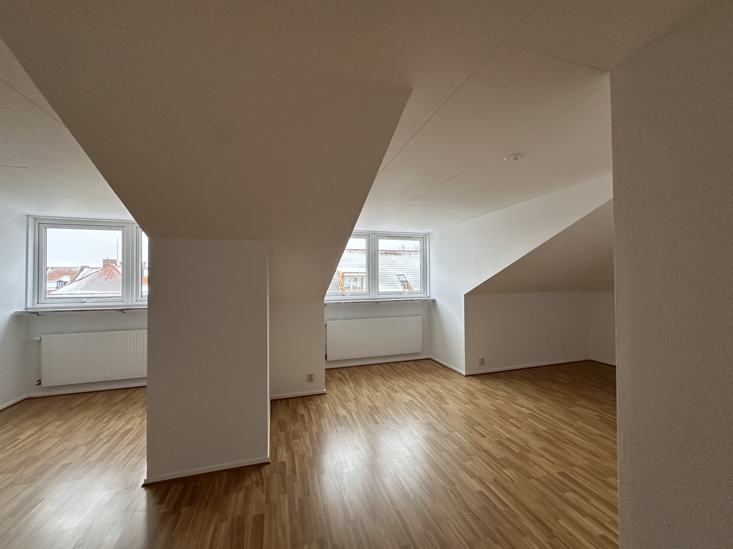 20260209_115939031_iOS