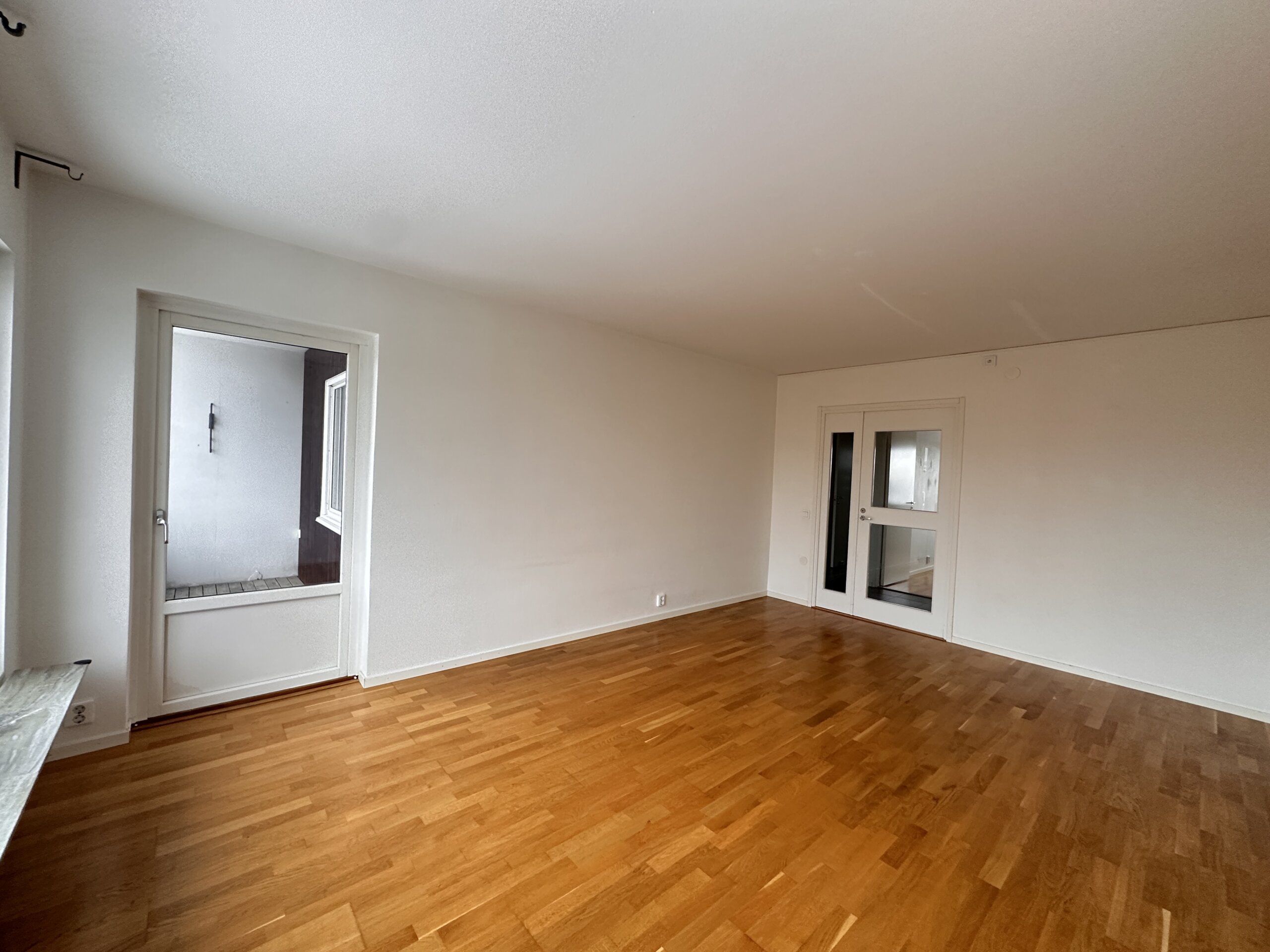 20260218_103351011_iOS