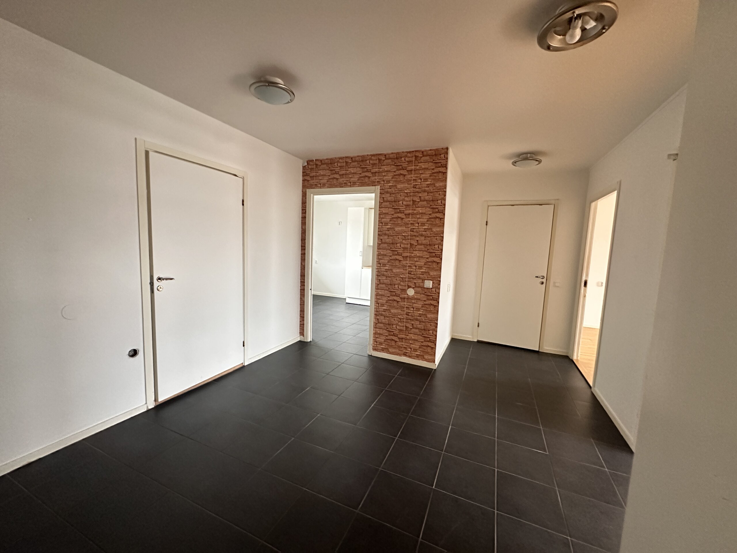 20260218_105447991_iOS