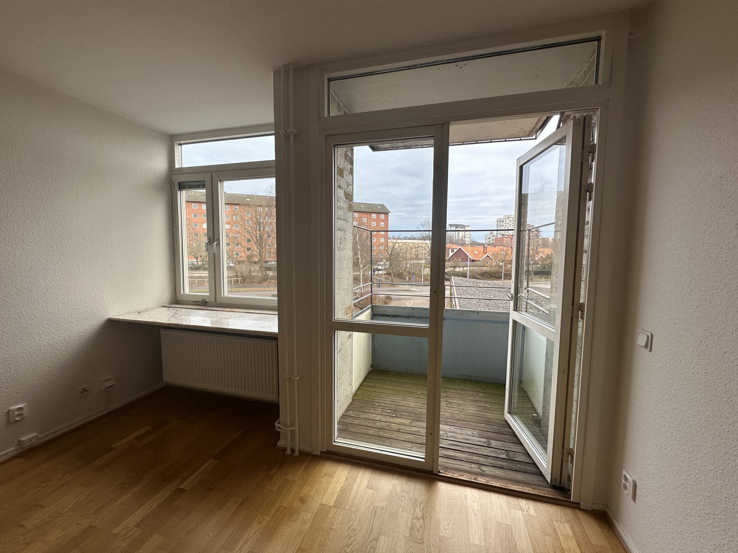 20260302_155719138_iOS