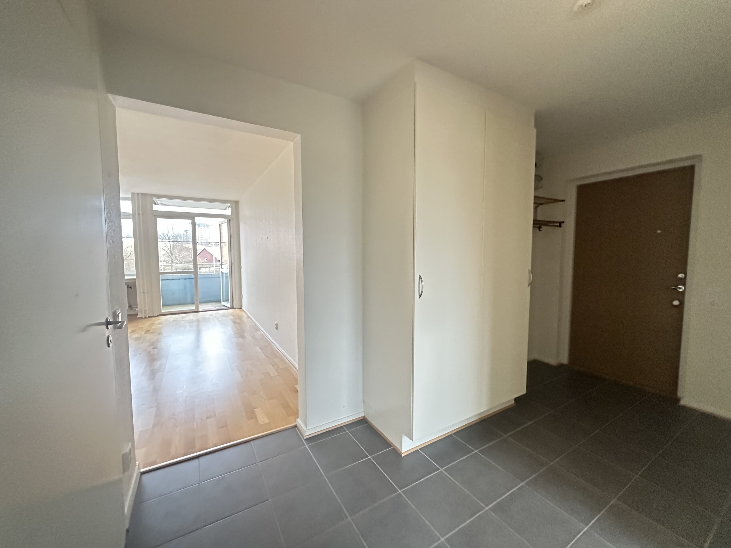 20260302_155827420_iOS