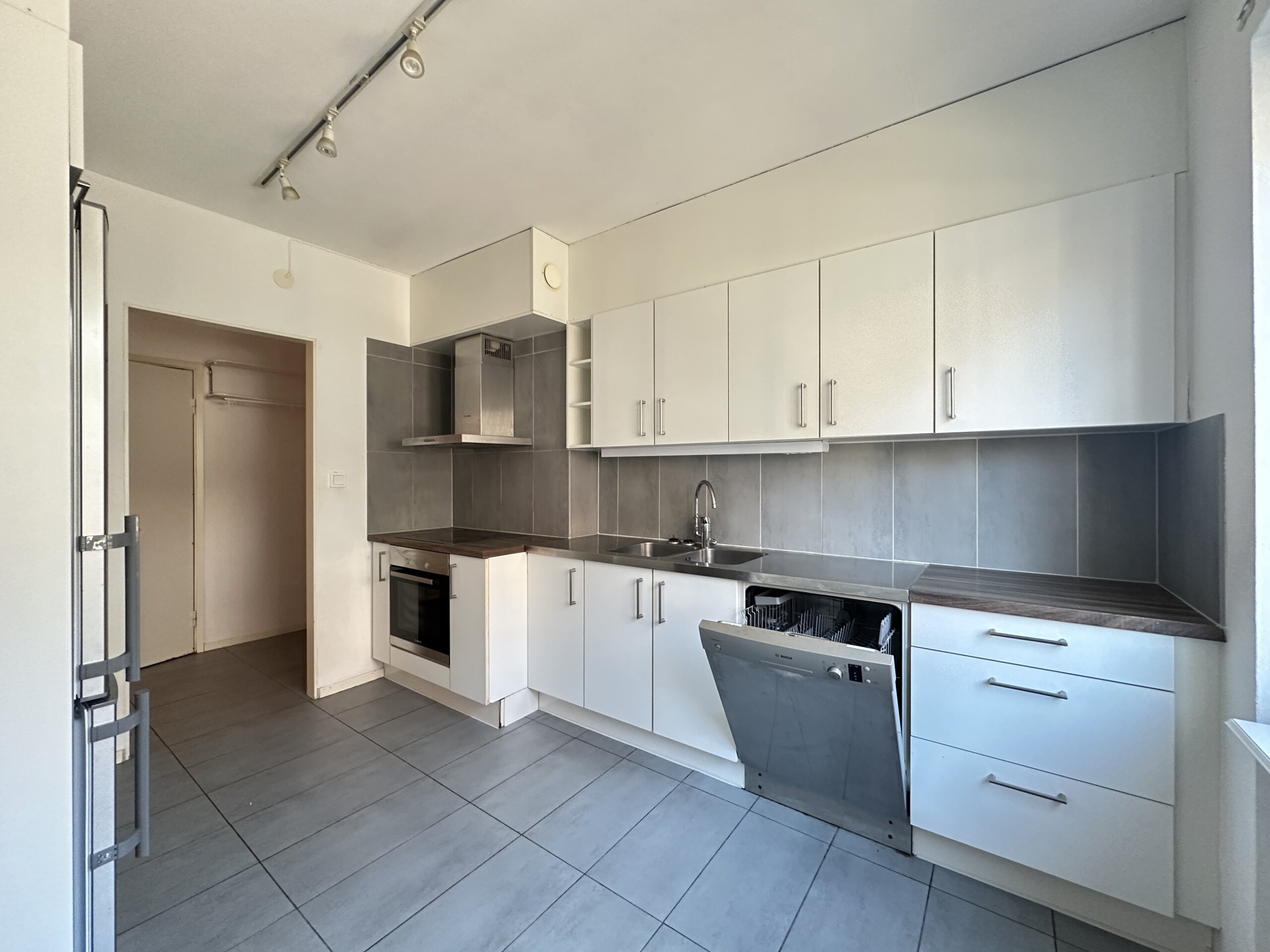 20260303_151030462_iOS