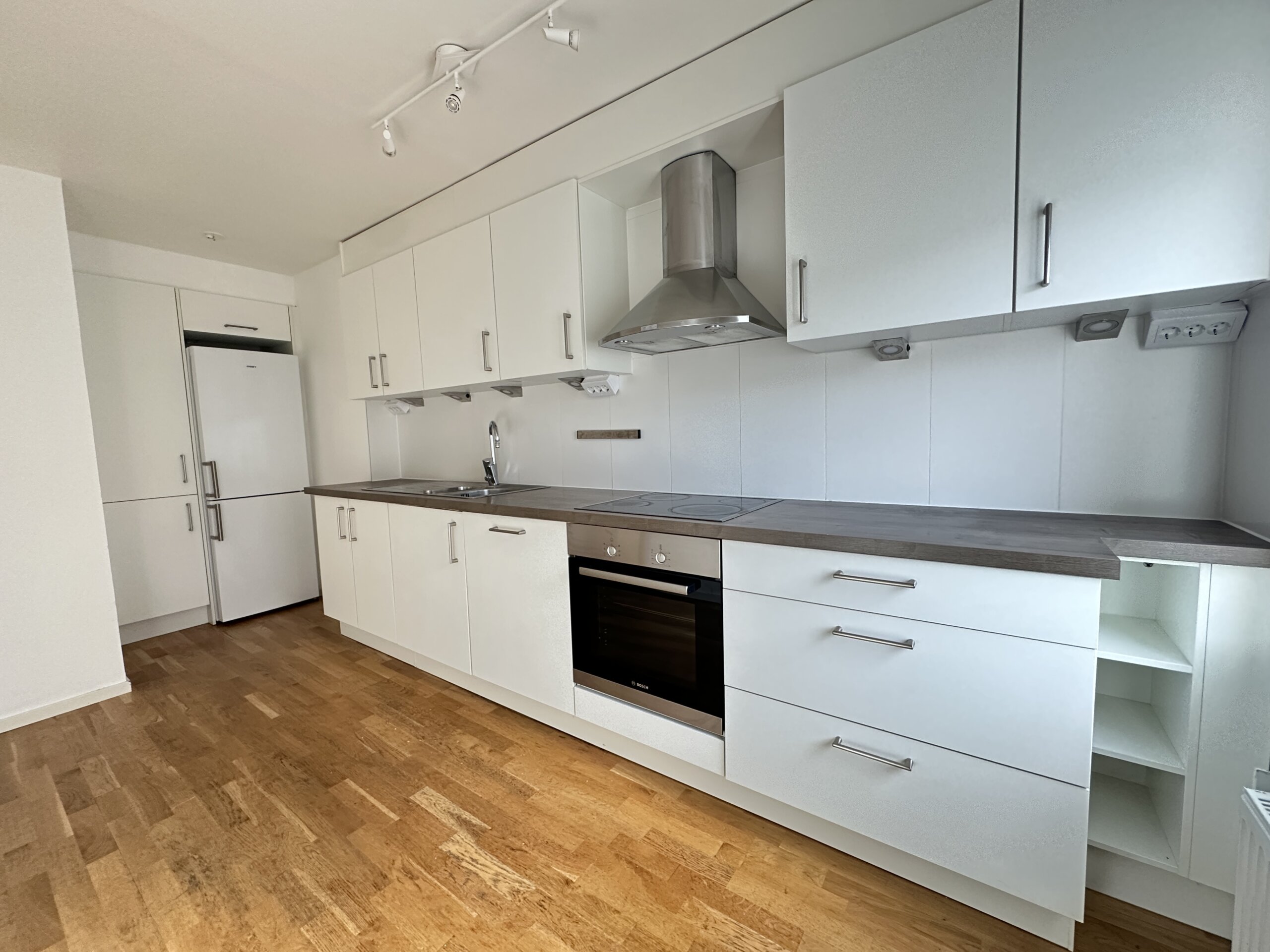 20260304_122603254_iOS