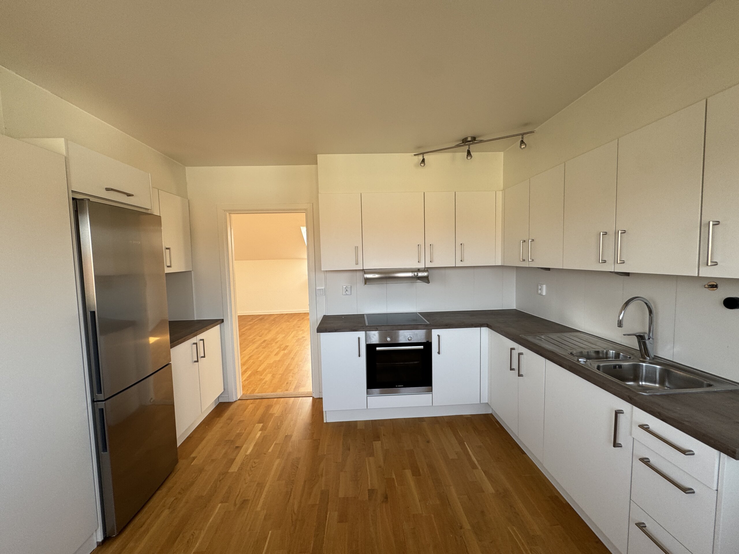 20260309_124942267_iOS