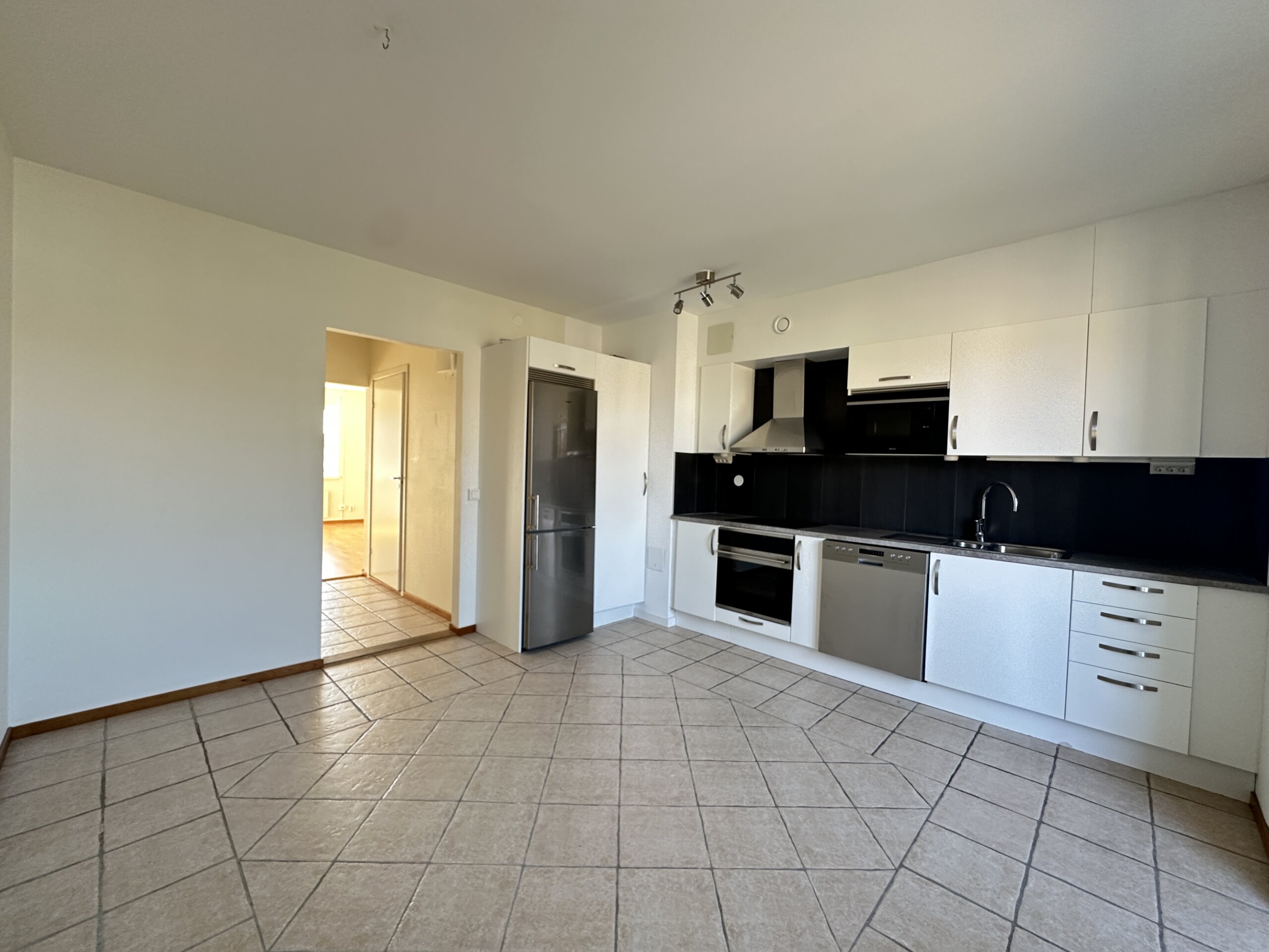 20260318_122608504_iOS