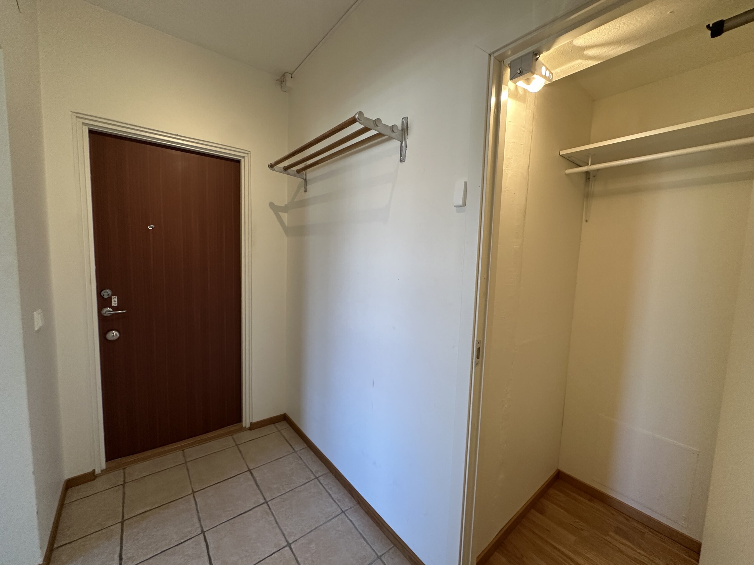 20260318_122729946_iOS