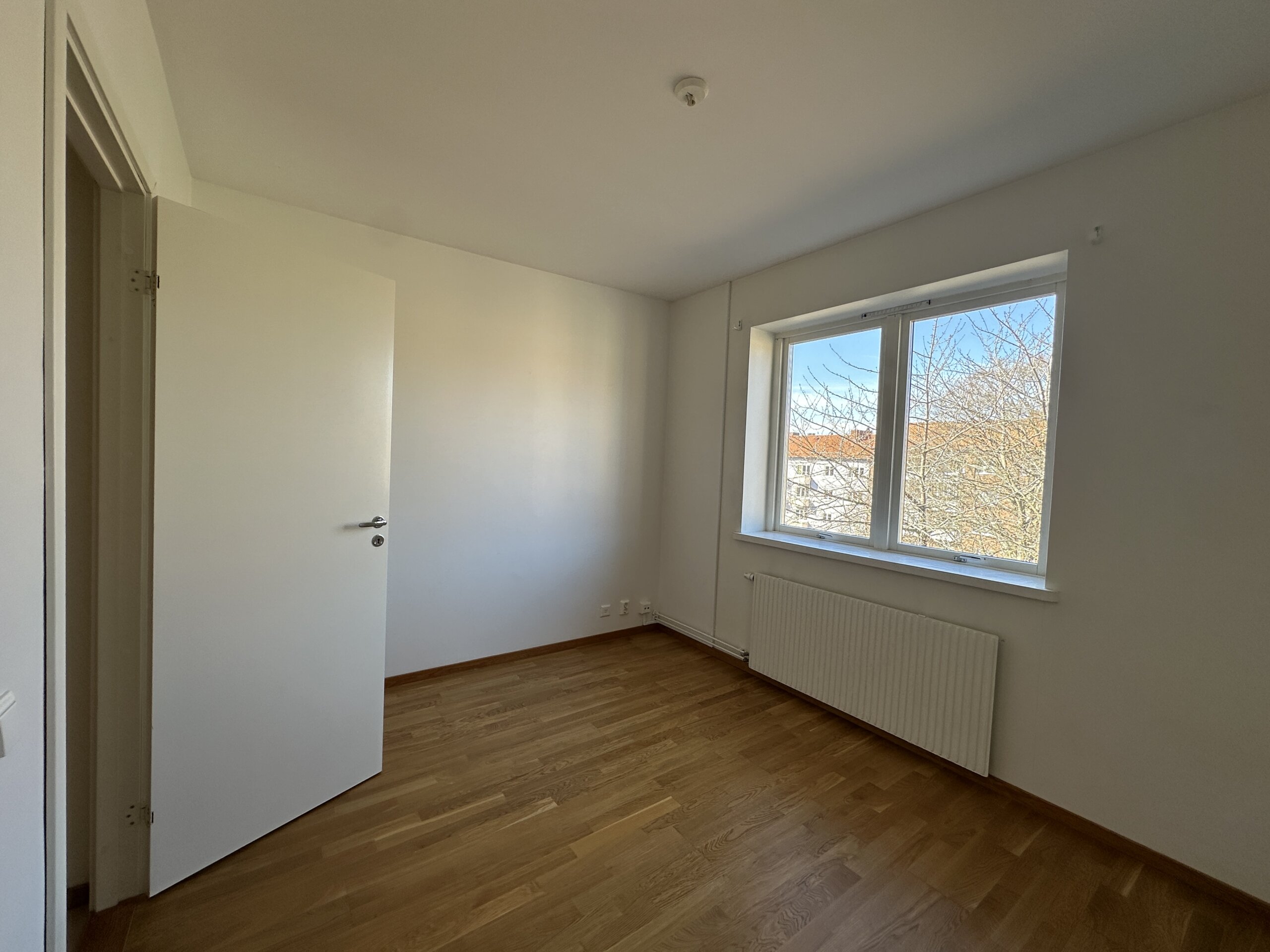 20260318_122801218_iOS