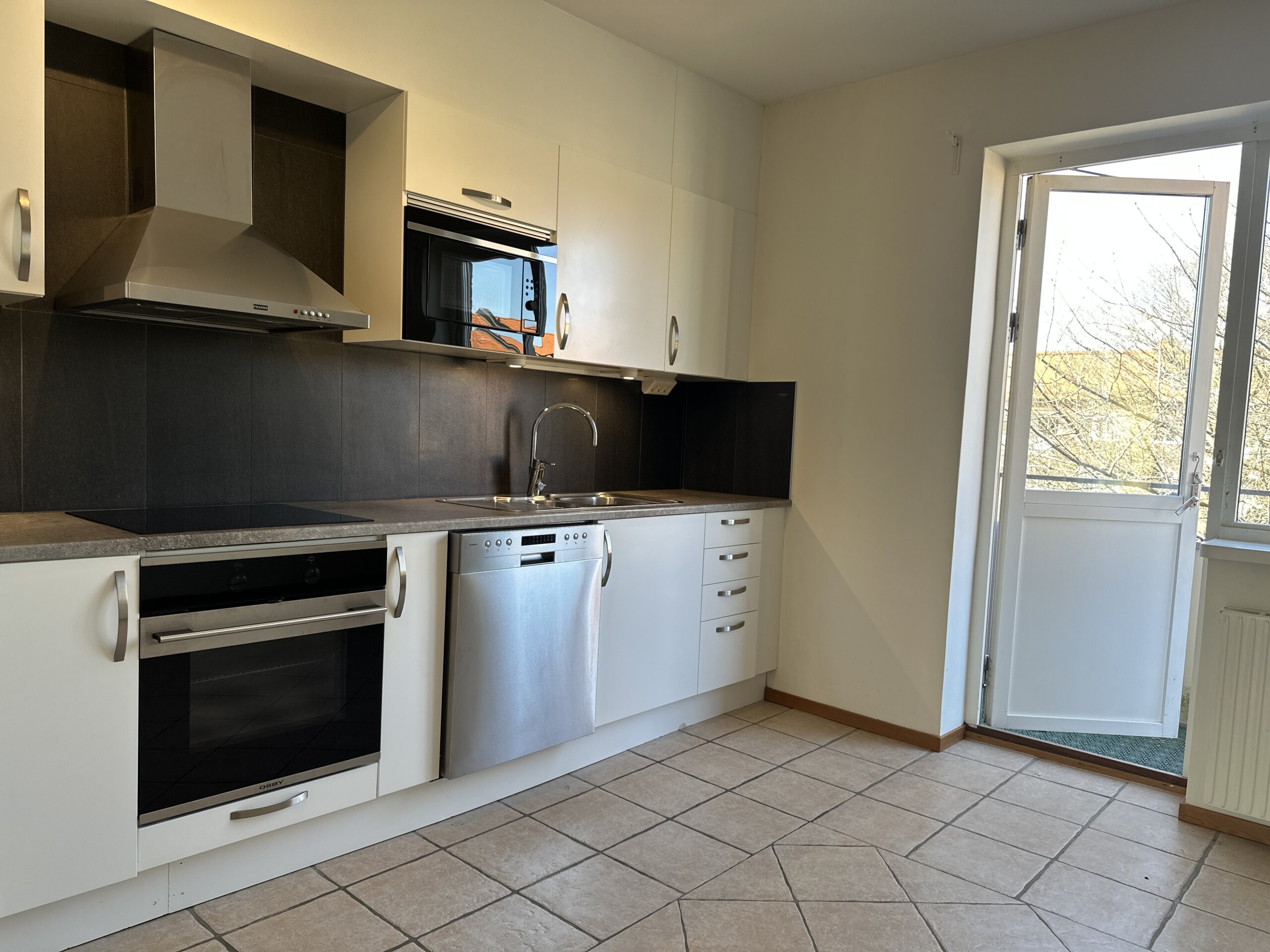 20260318_122942188_iOS