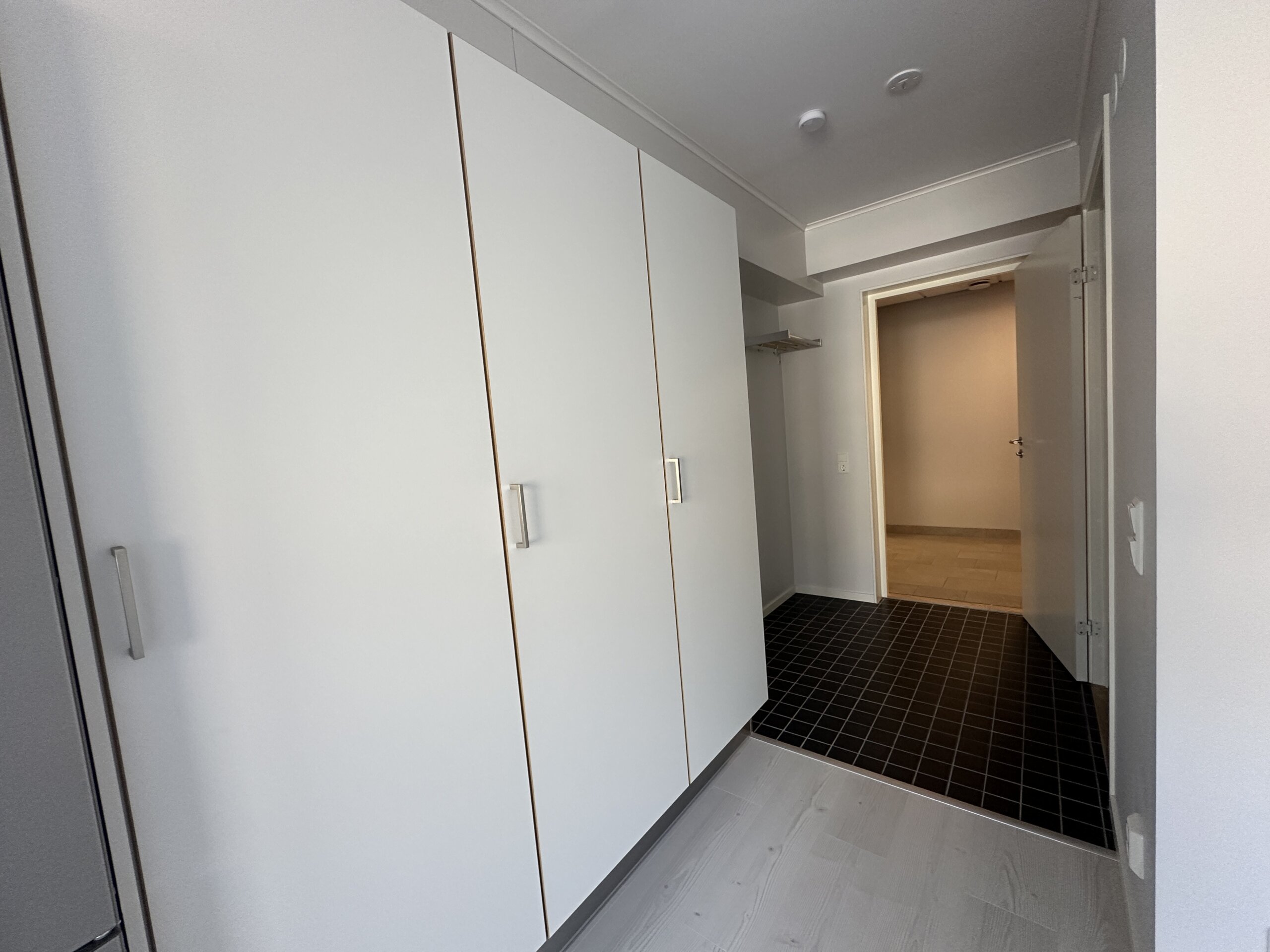 20260420_131940352_iOS