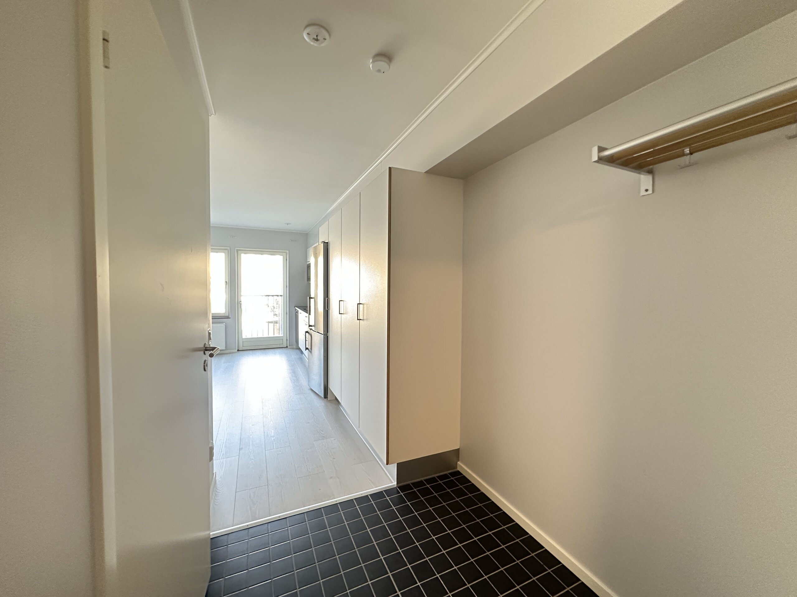 20260420_132009438_iOS