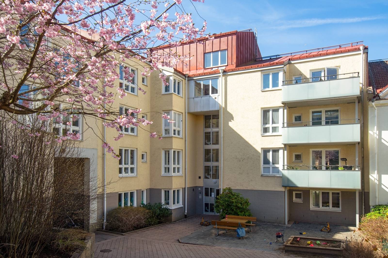 15d830b26a2f2a8e20a55bac2d8507ad