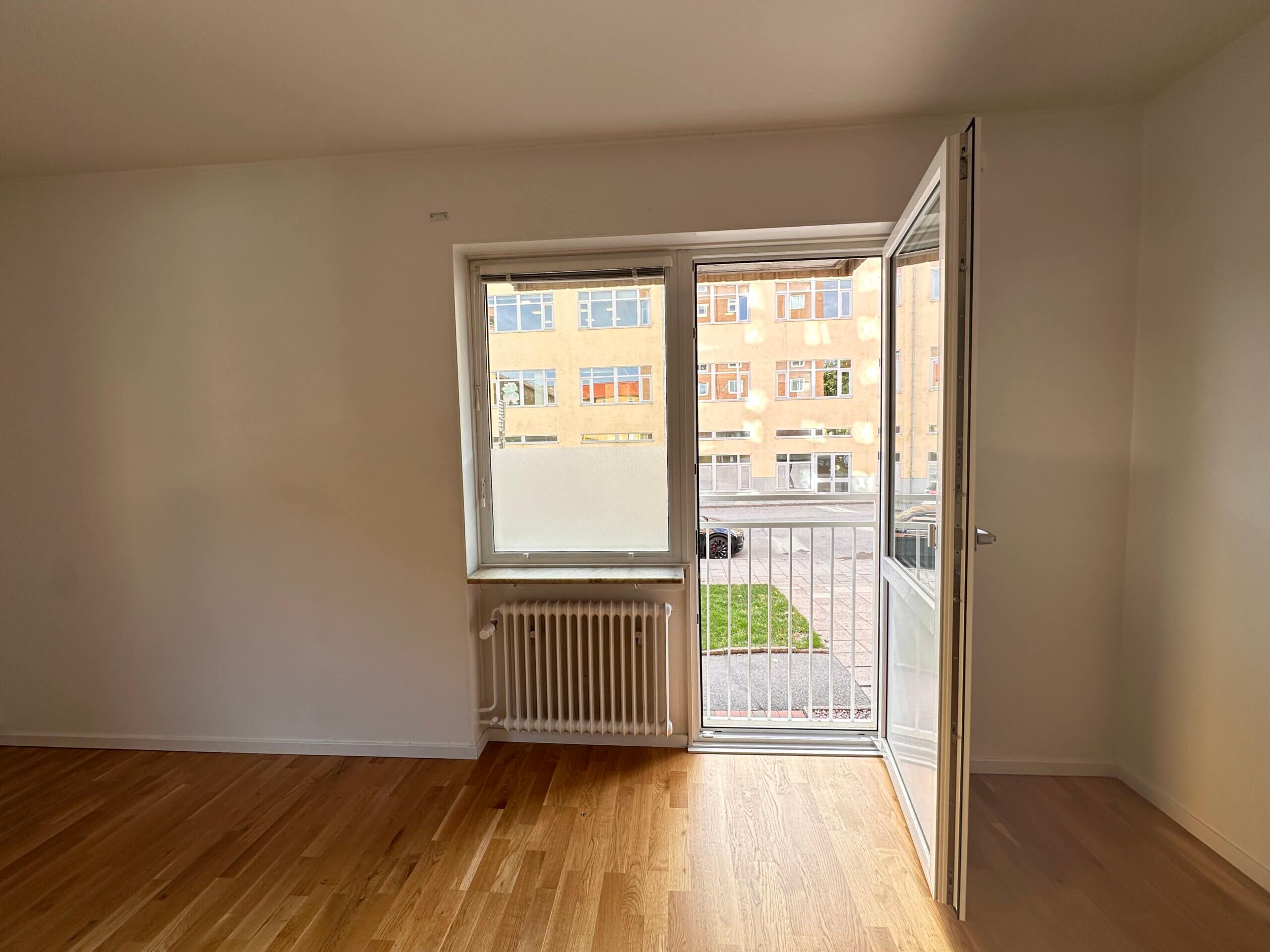 20251009_093431746_iOS