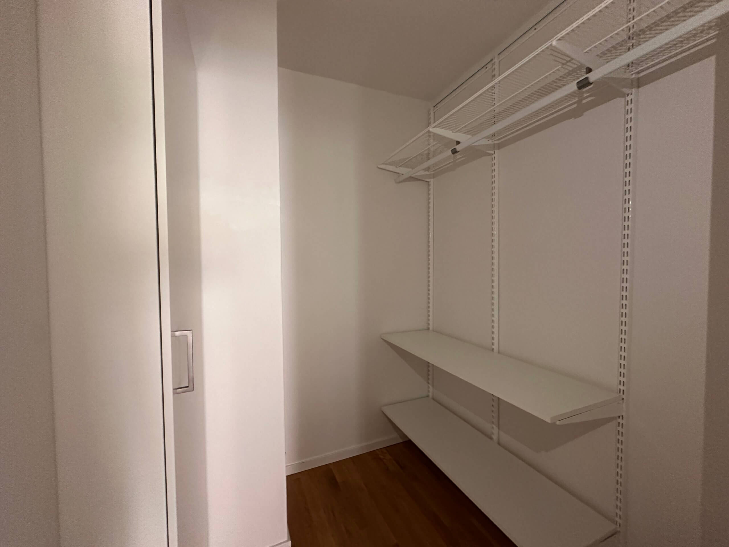 20251009_093602180_iOS