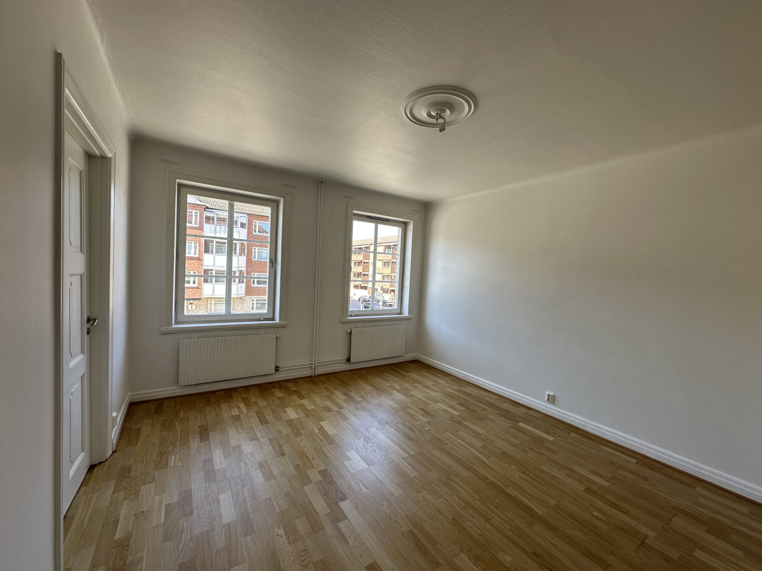 20260409_093430142_iOS