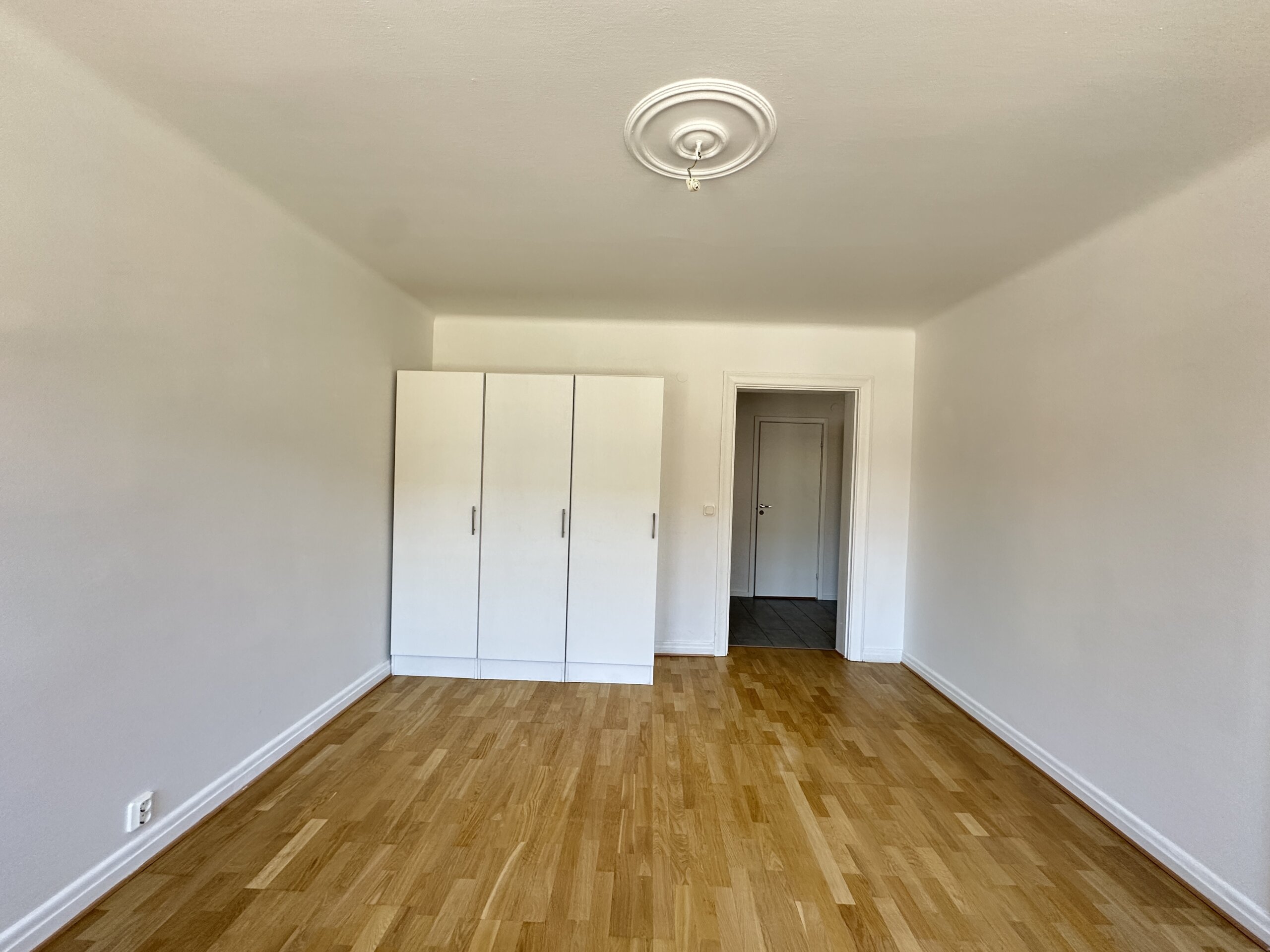 20260409_093436792_iOS