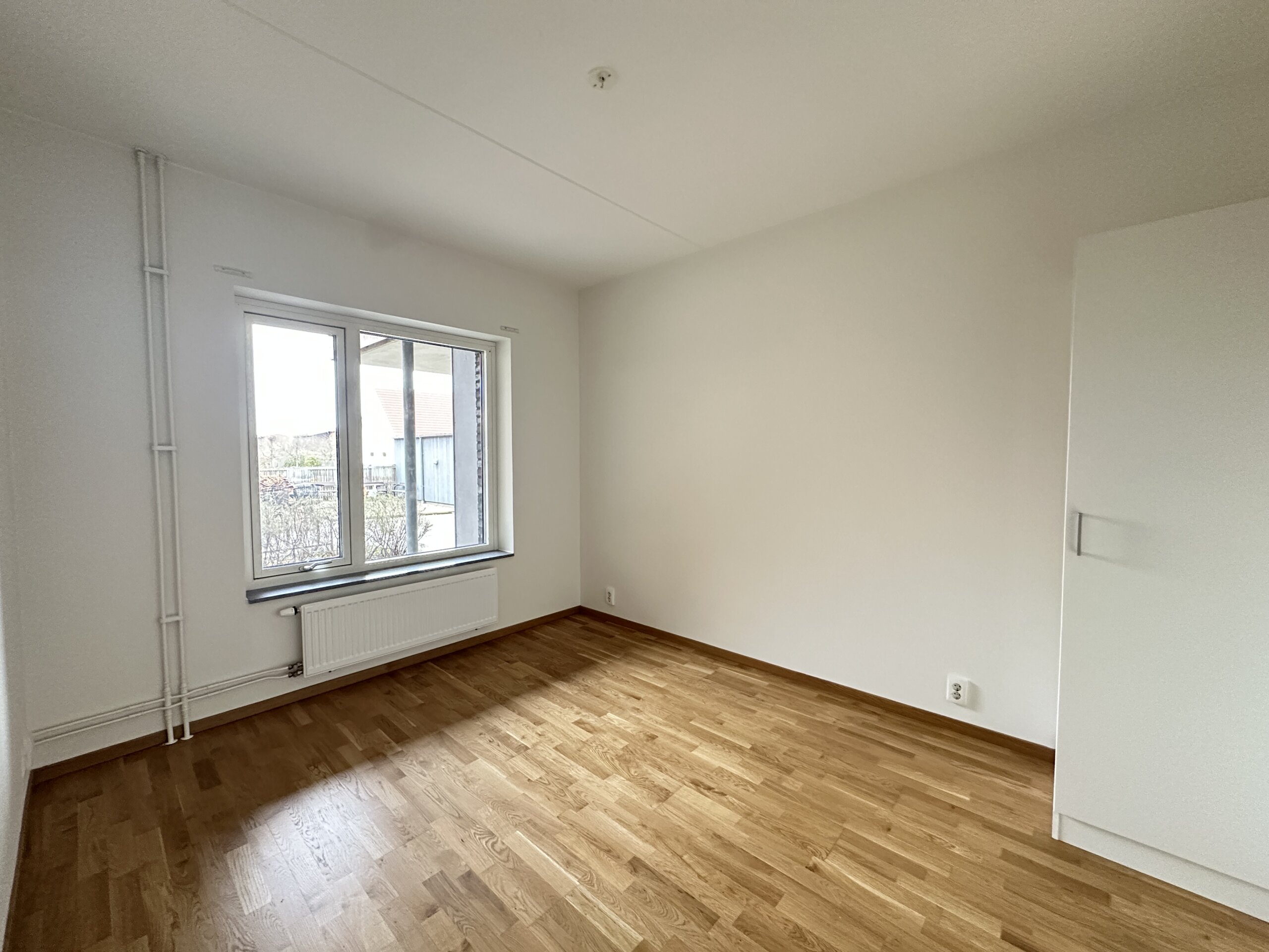 20260413_063755834_iOS