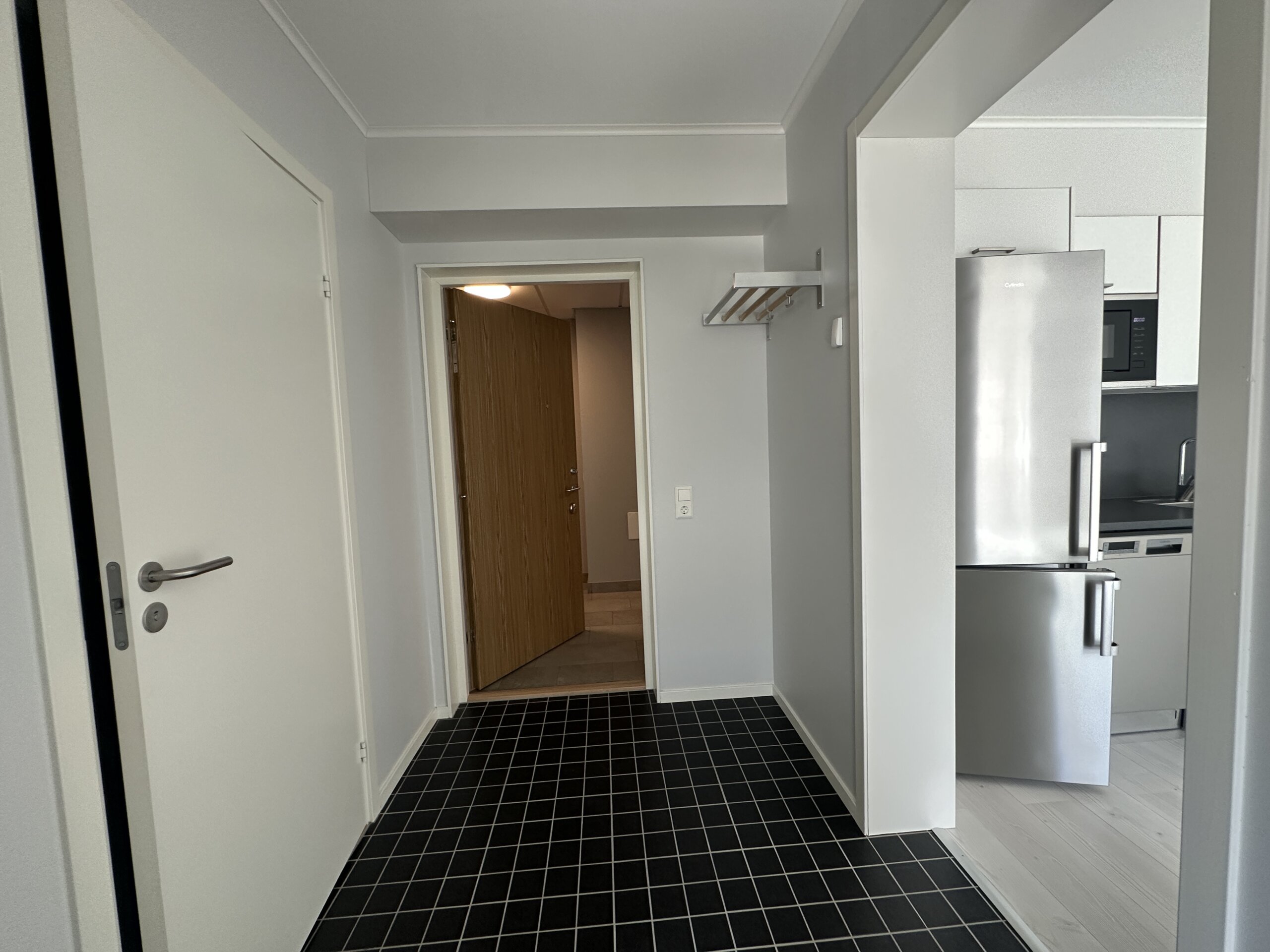 20260420_125433454_iOS