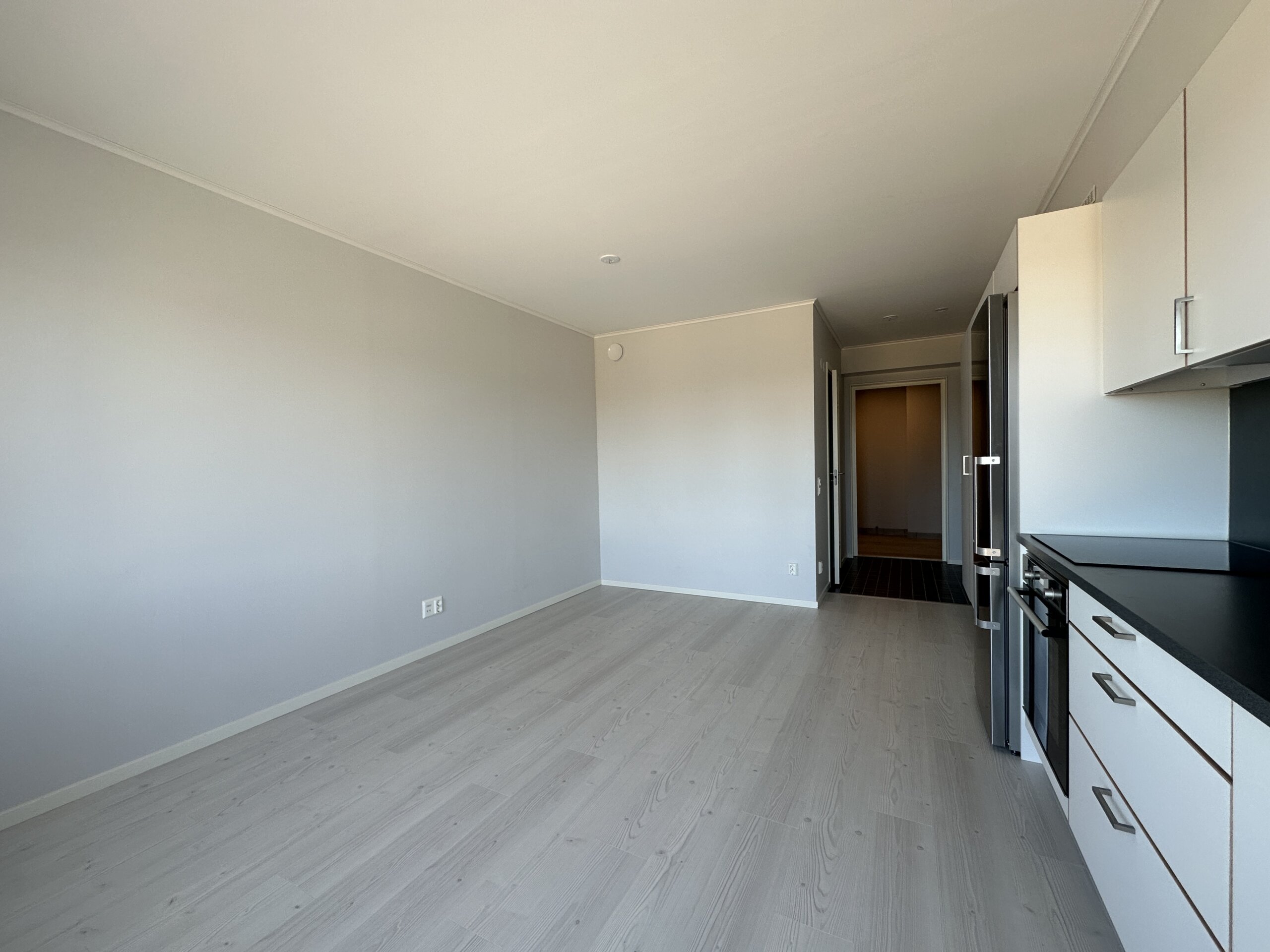 20260420_130702044_iOS