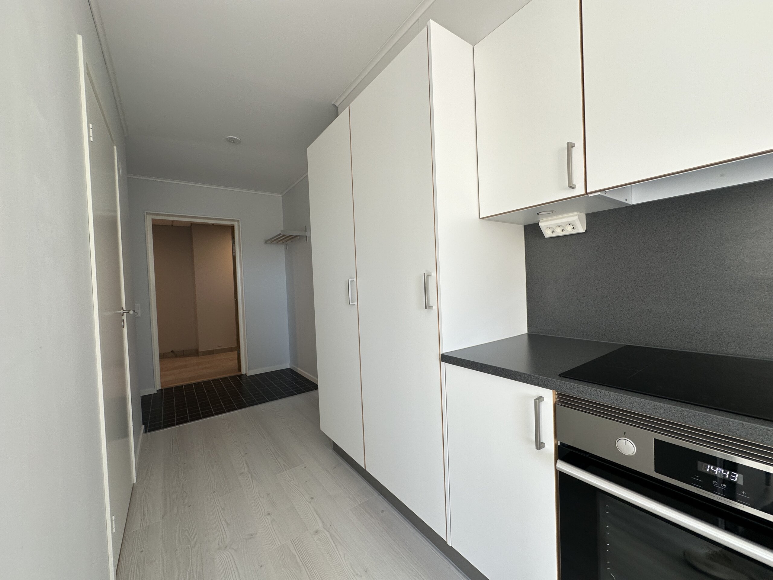 20260420_134328048_iOS