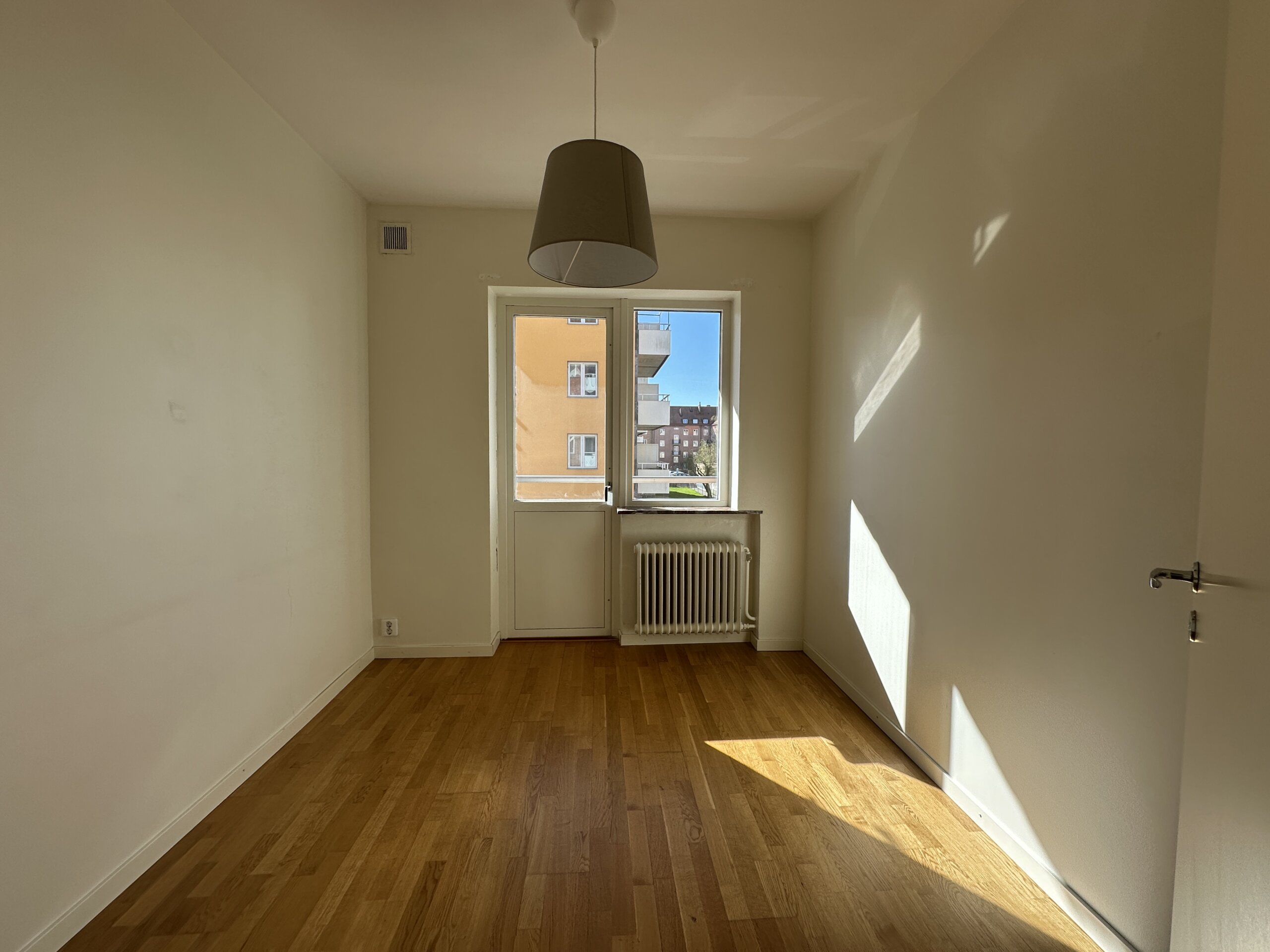 20260421_074436478_iOS