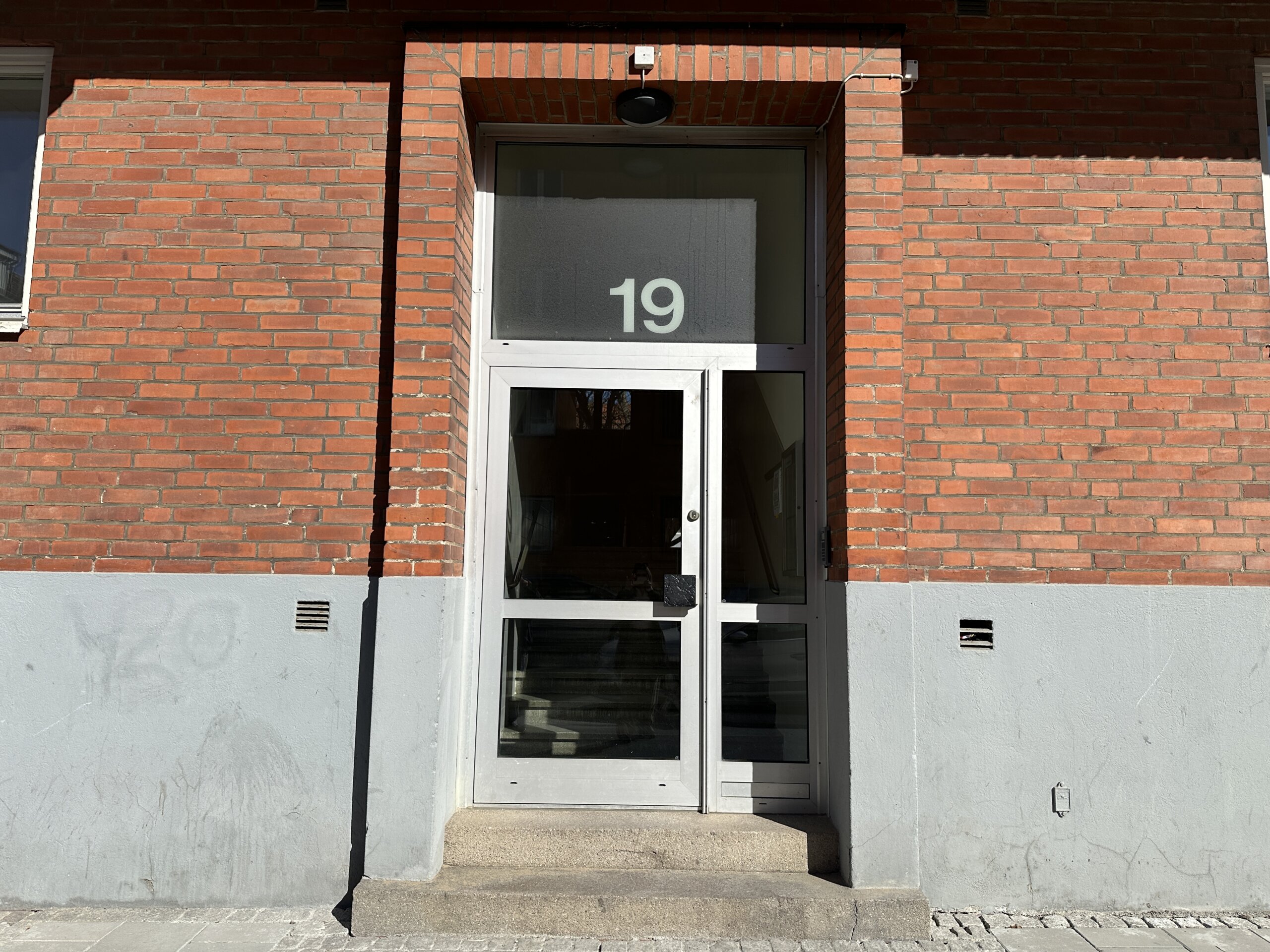 20260421_075118803_iOS