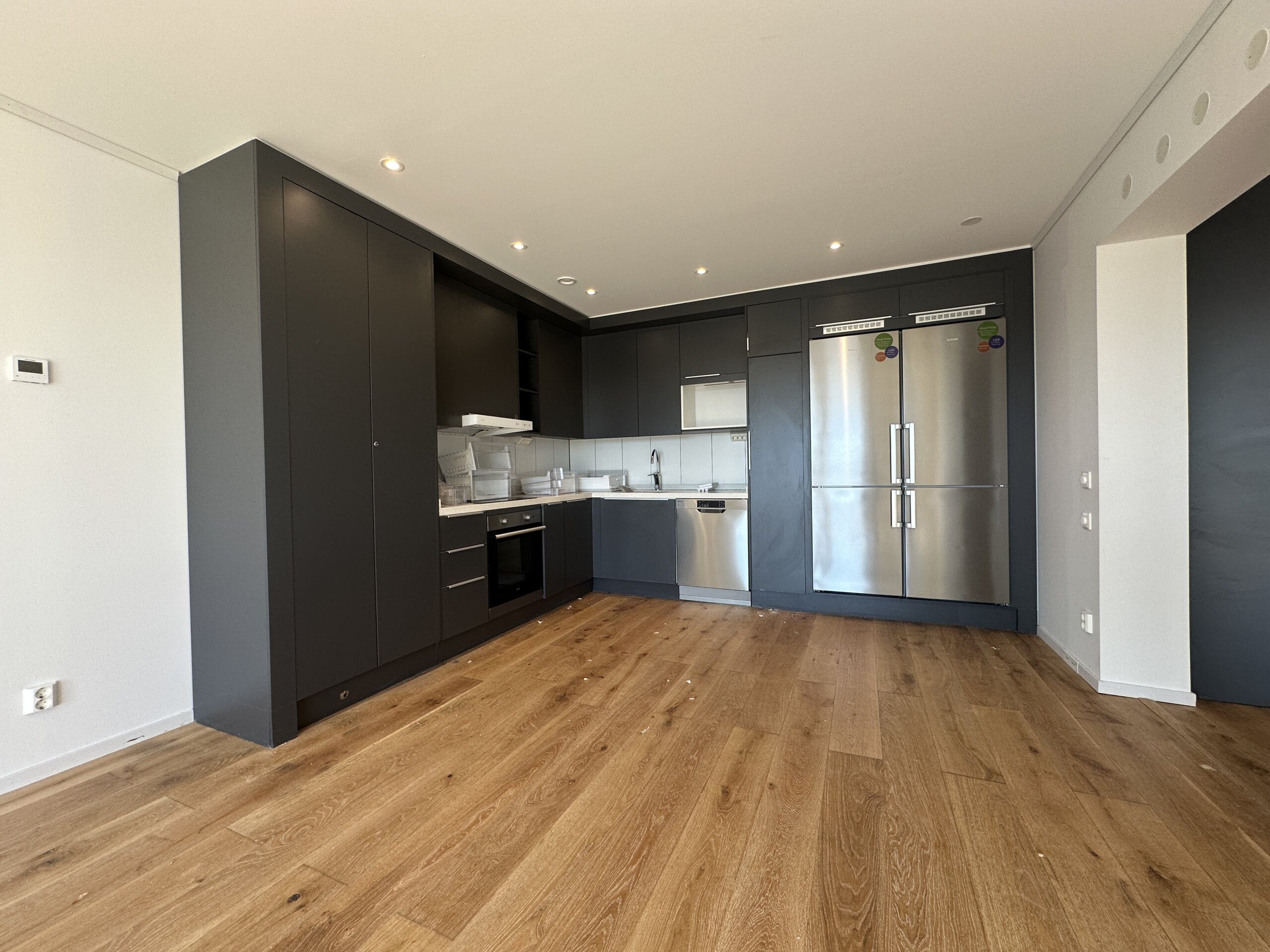 20260421_114951143_iOS