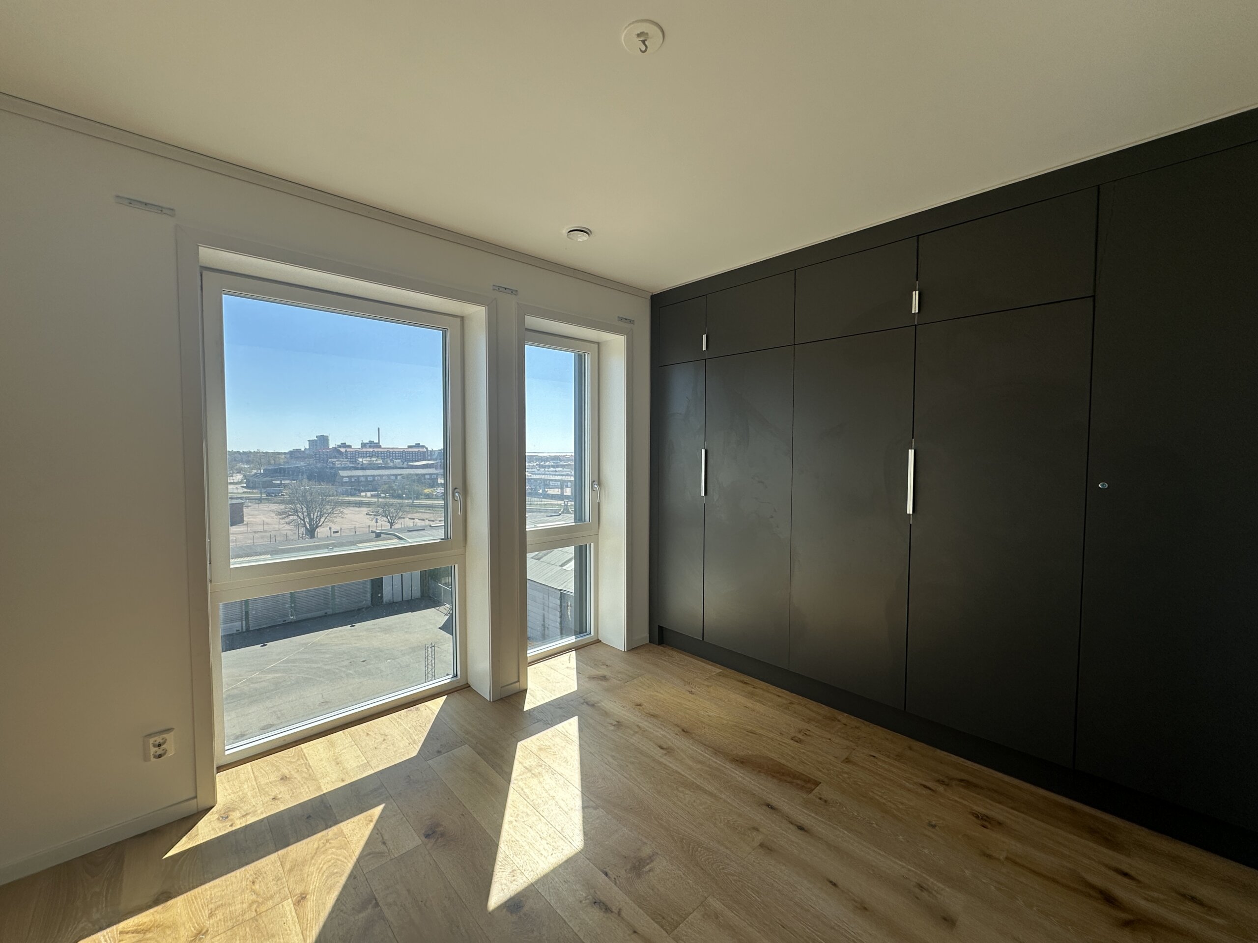 20260421_115025668_iOS