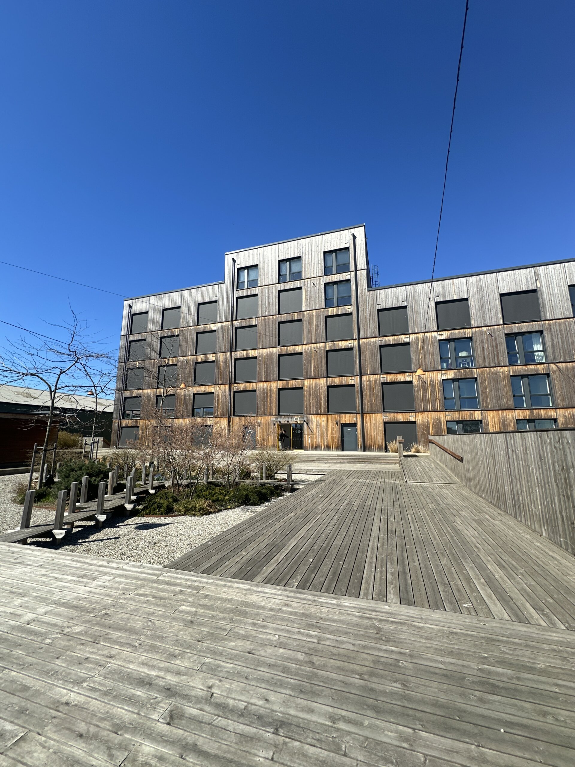 20260421_121014484_iOS